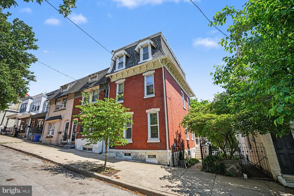 122 KALOS STREET