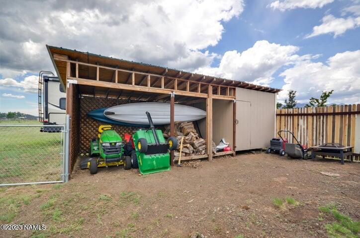 8570 Yakima Road
