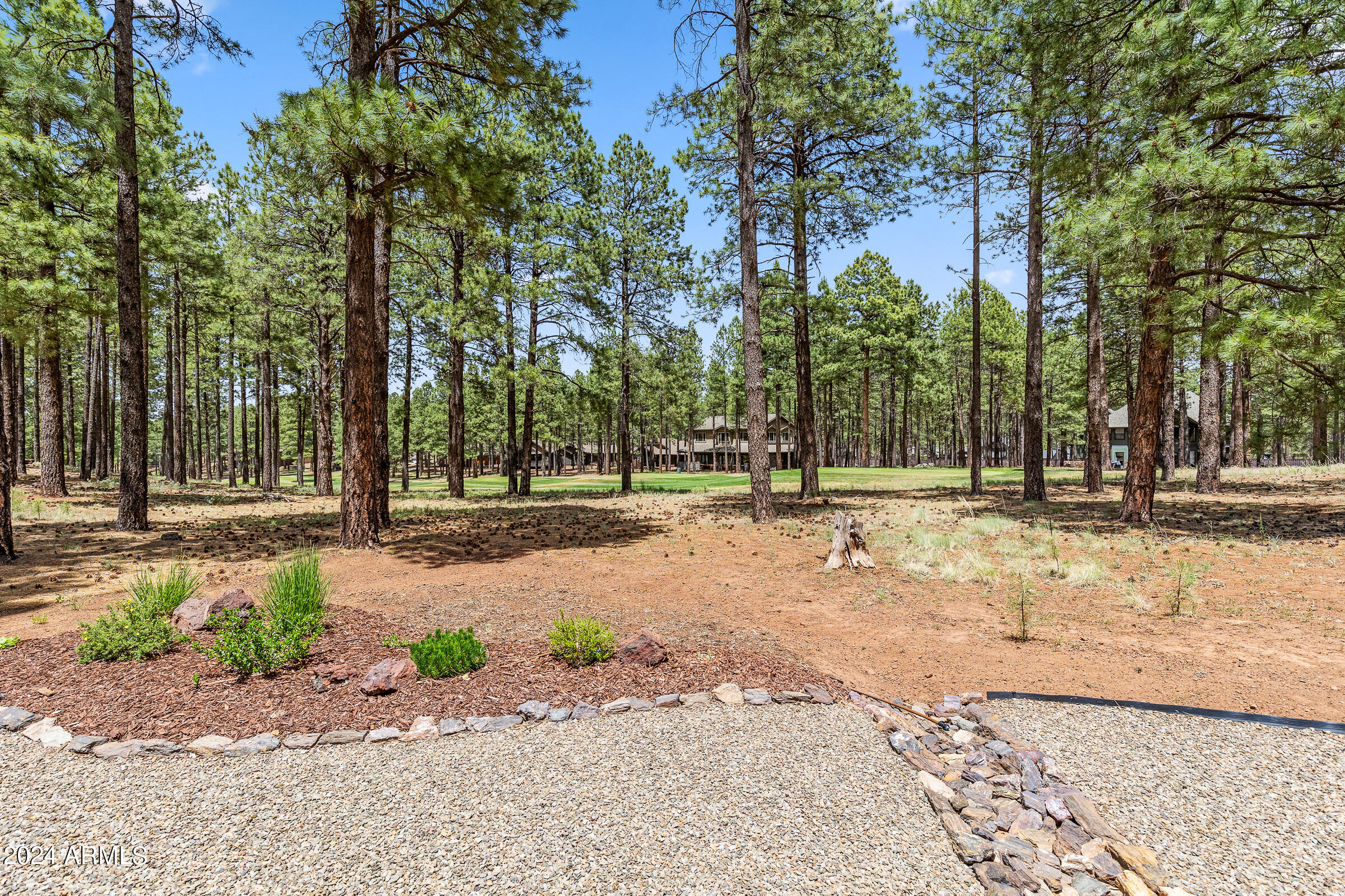 3770 S BRIDLE Path