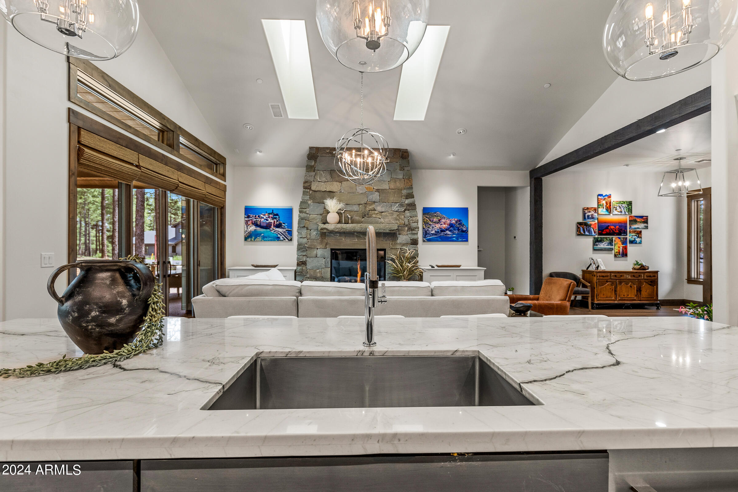 3770 S BRIDLE Path