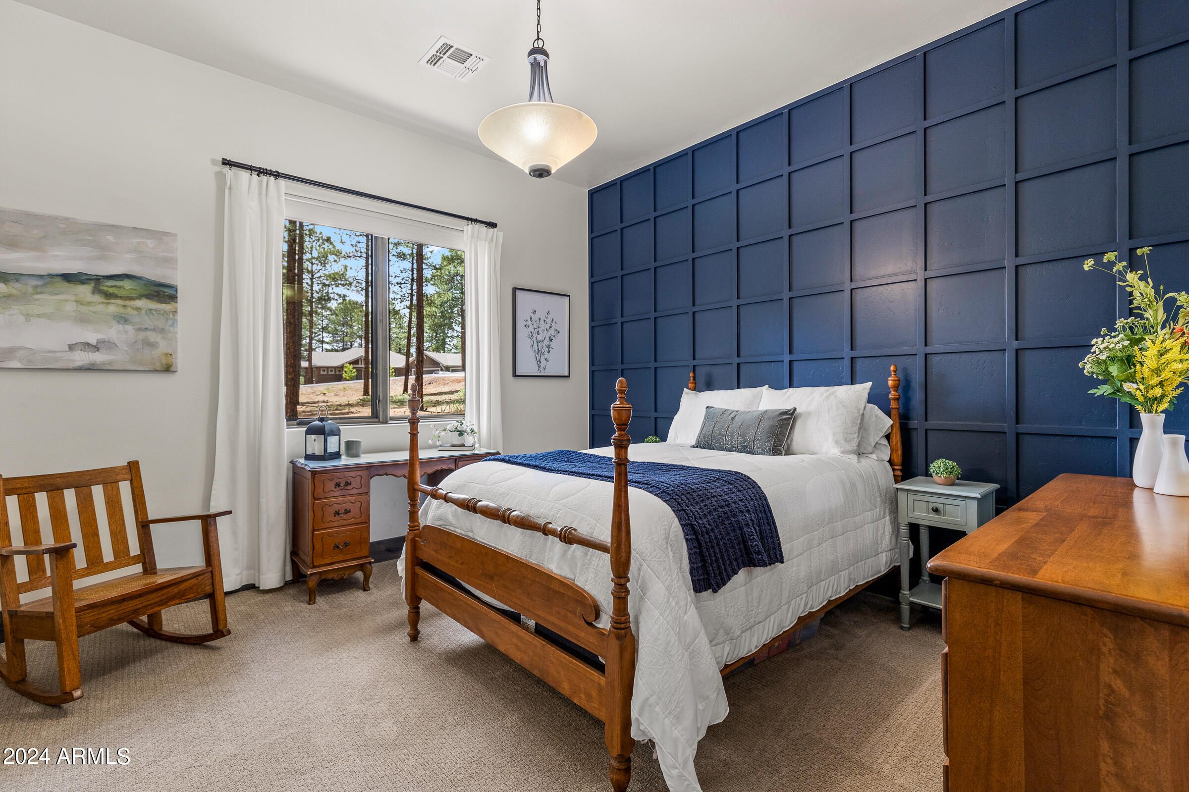 3770 S BRIDLE Path