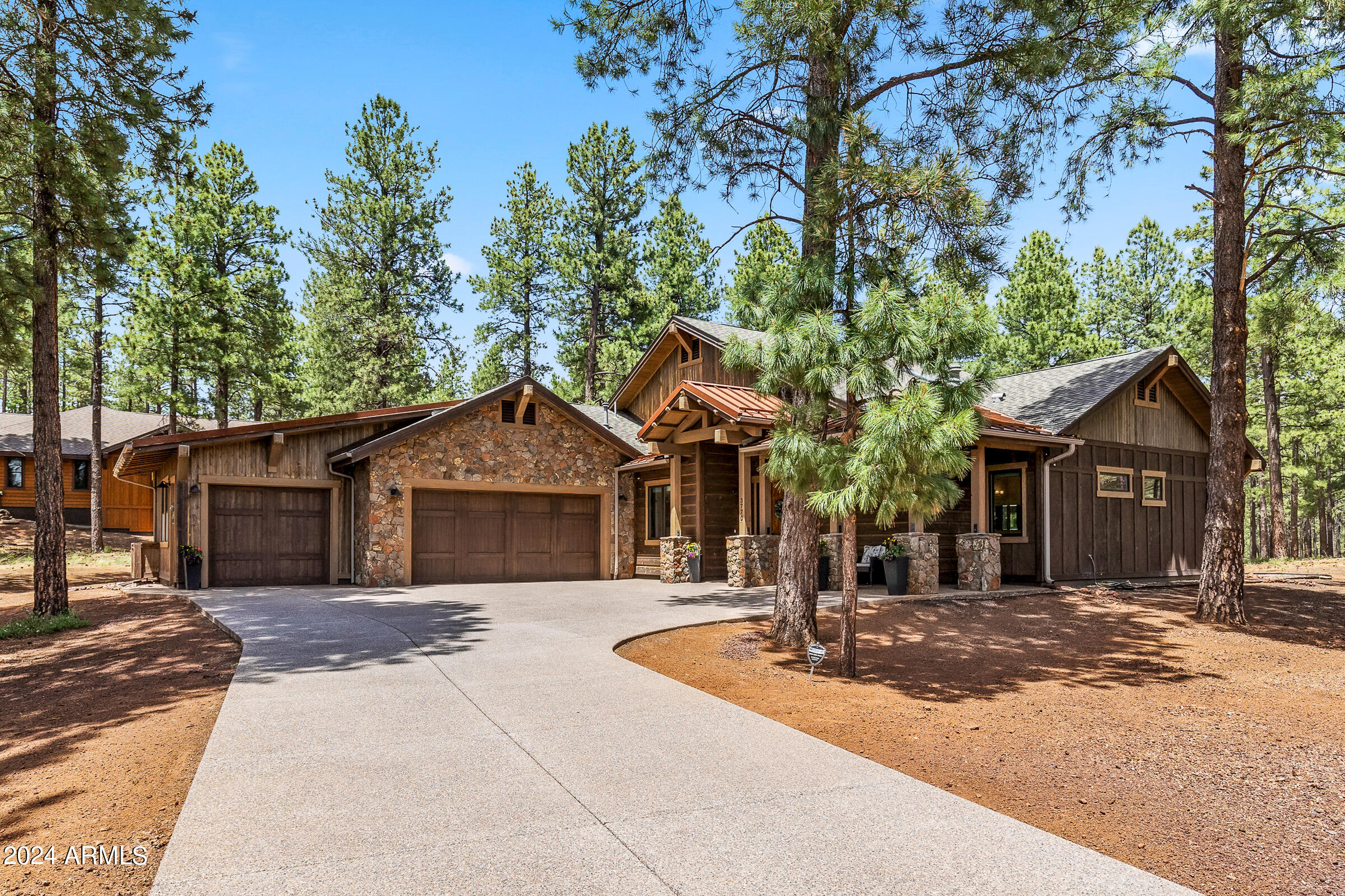 3770 S BRIDLE Path