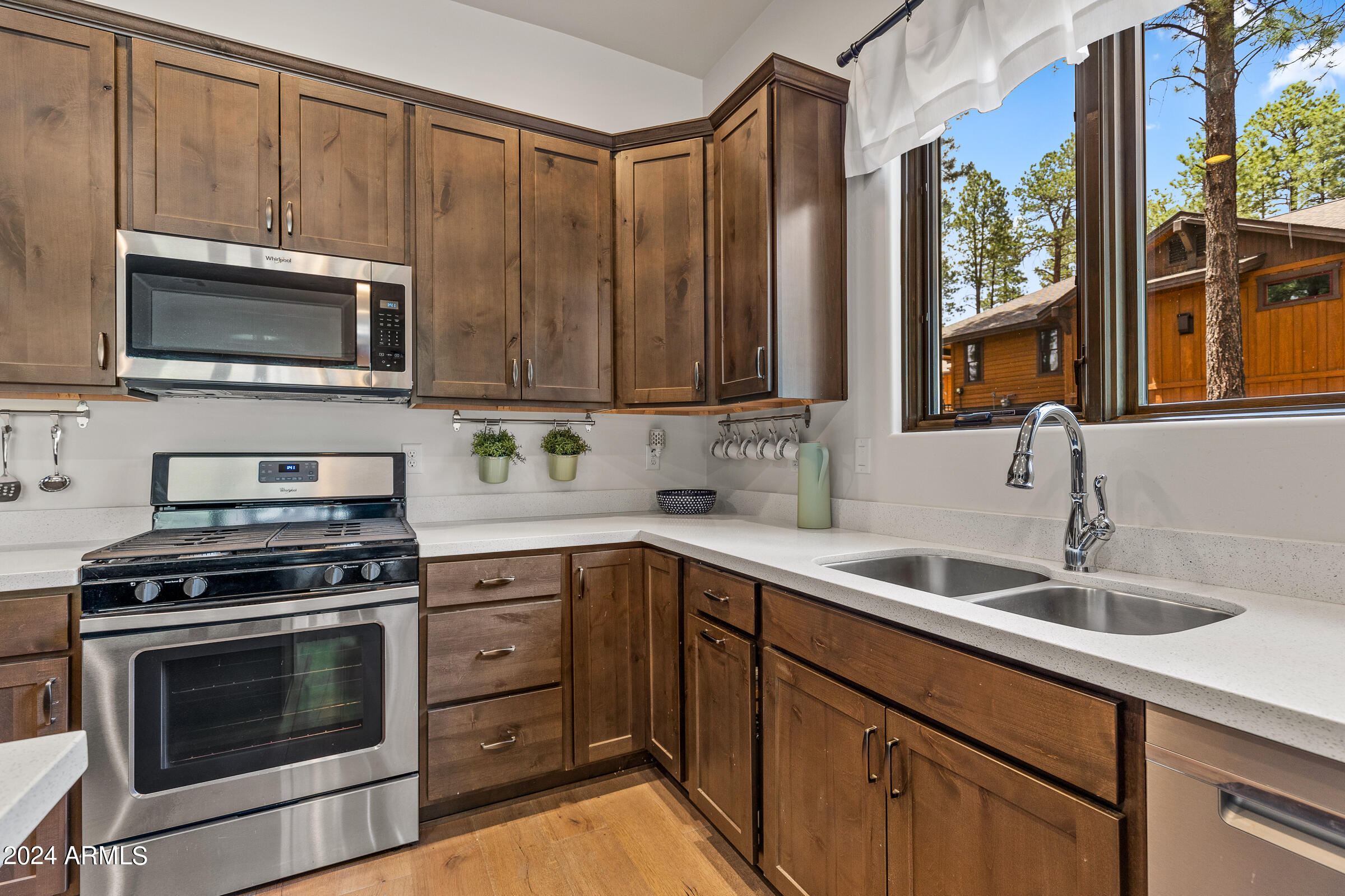 3770 S BRIDLE Path