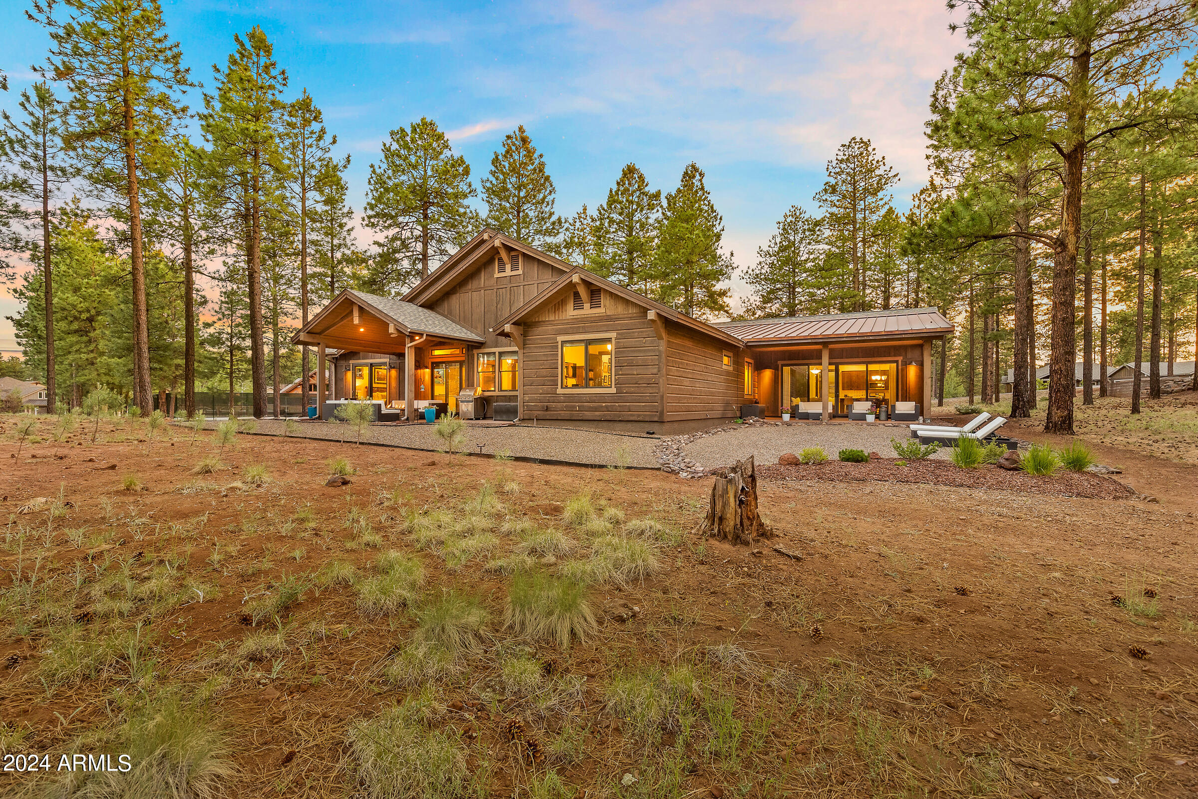 3770 S BRIDLE Path
