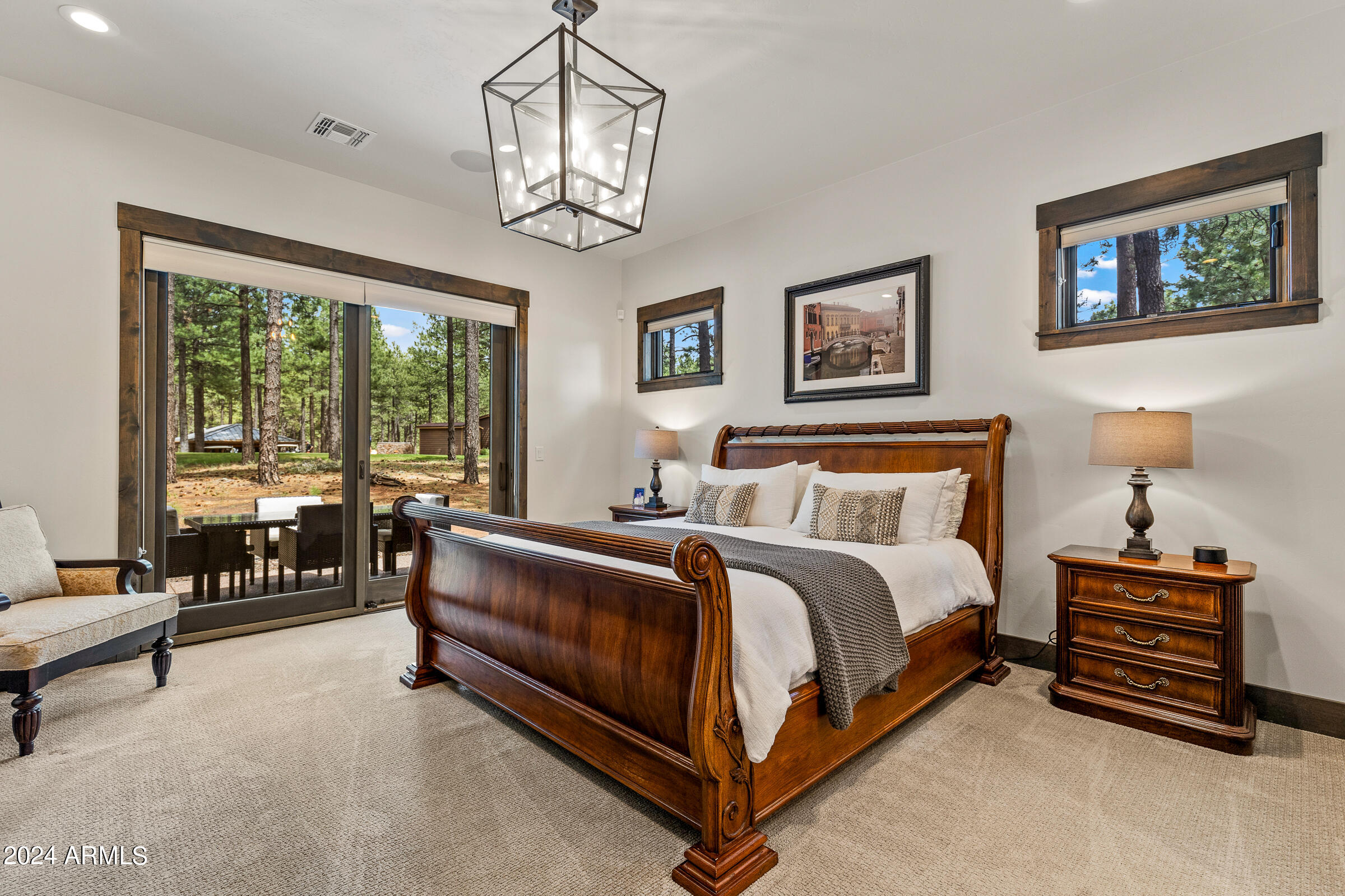3770 S BRIDLE Path