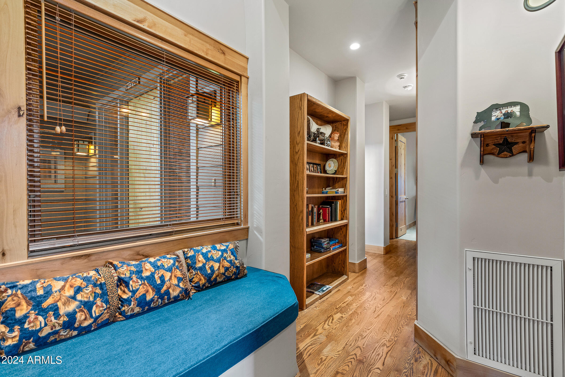 4615 W BRAIDED REIN