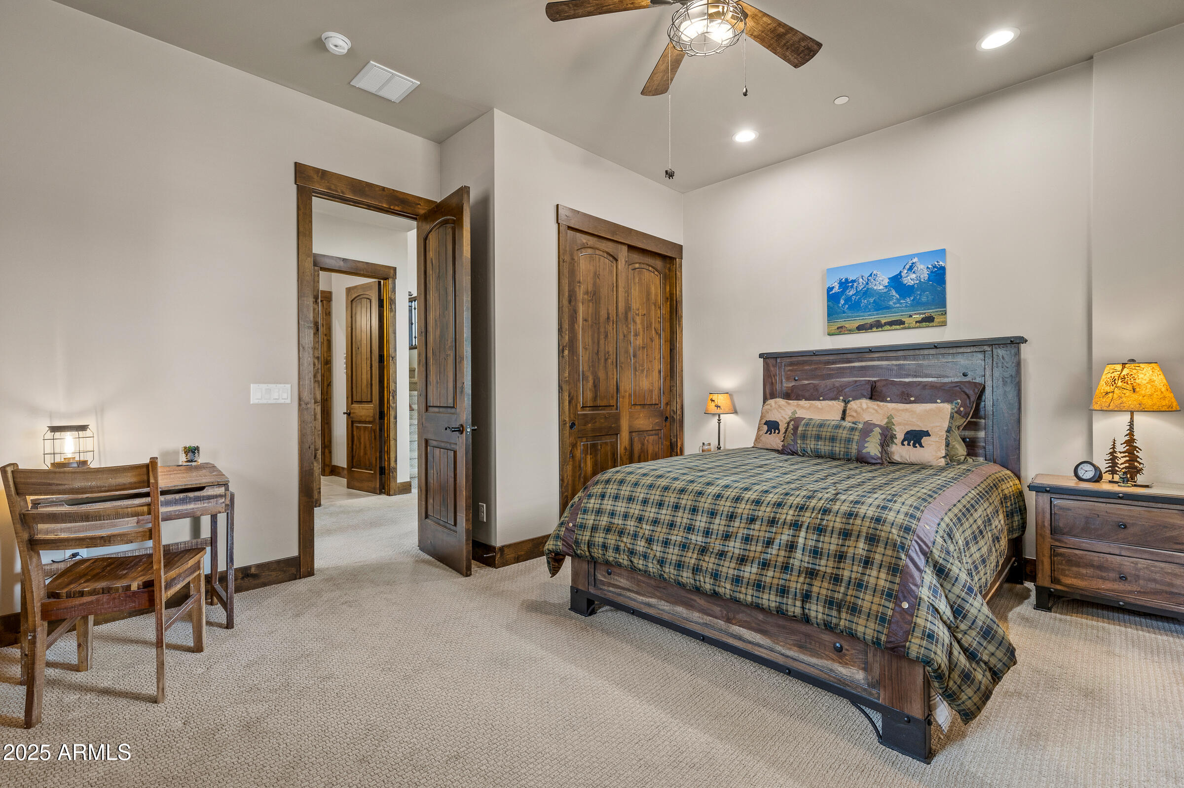 4445 W ARABIAN Trail