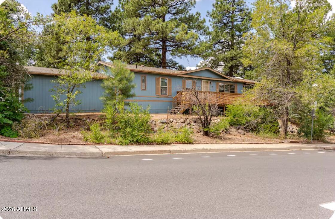 901 N PINE CLIFF Drive