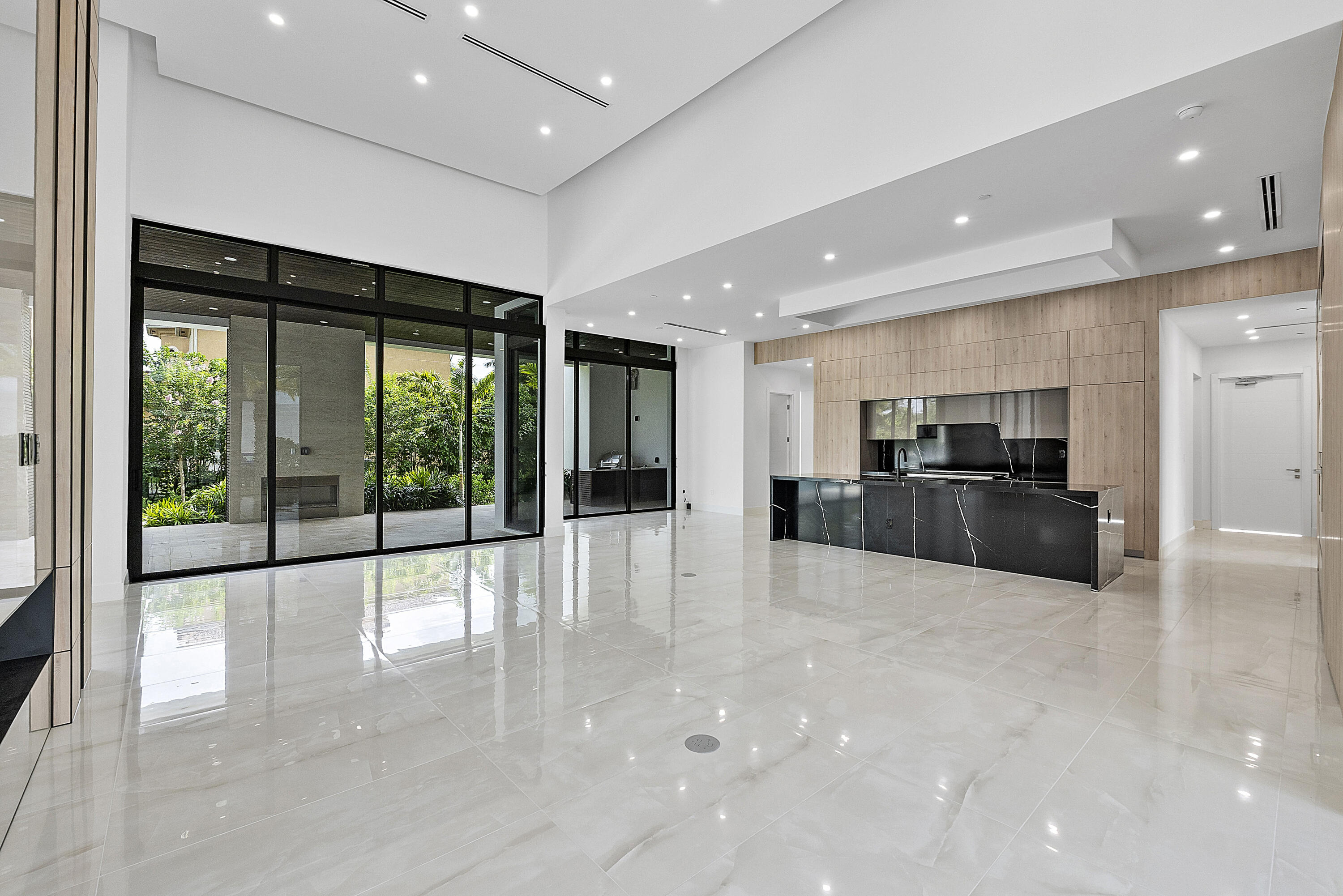 11781 NW 15th Street