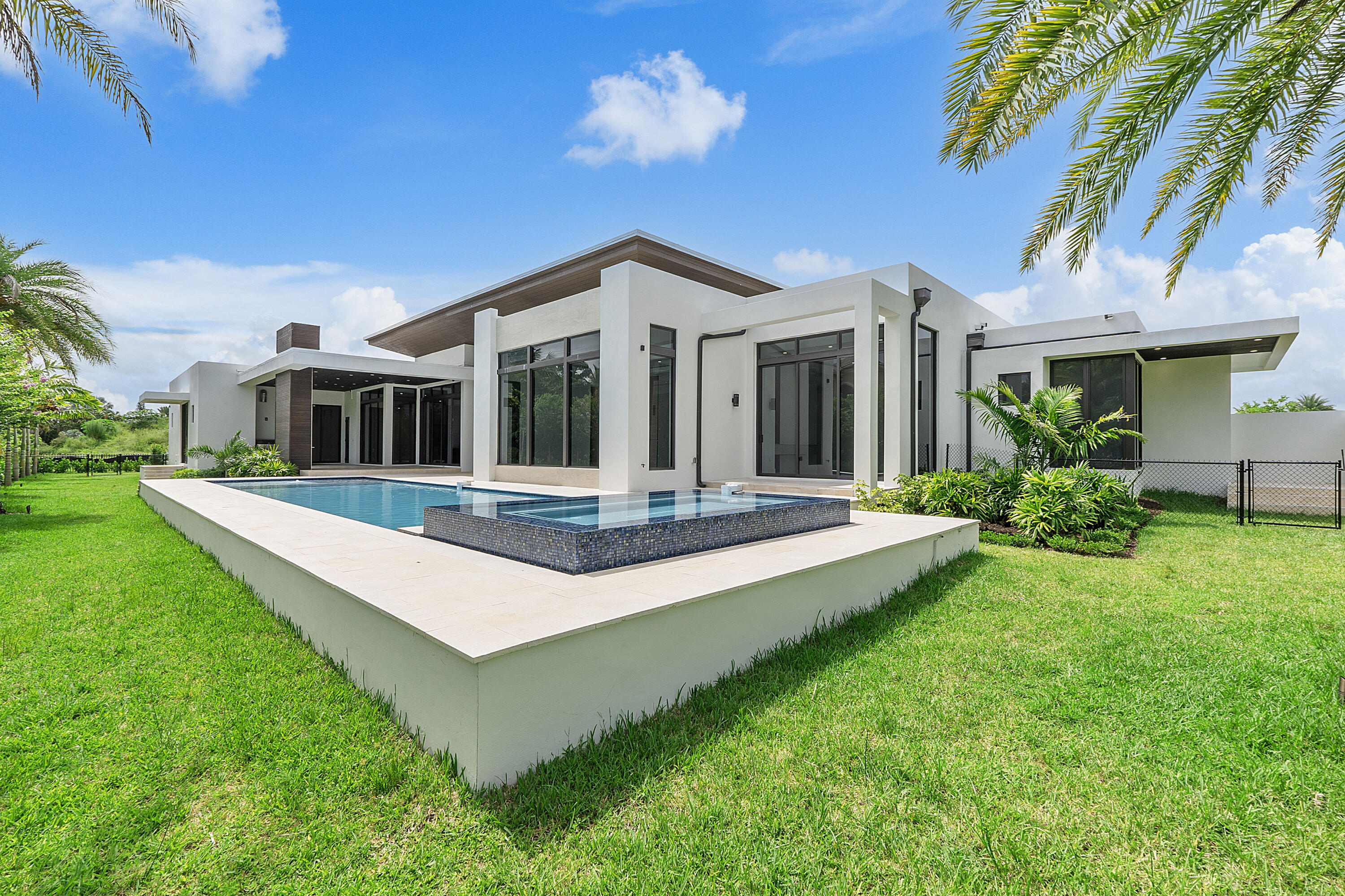 11781 NW 15th Street