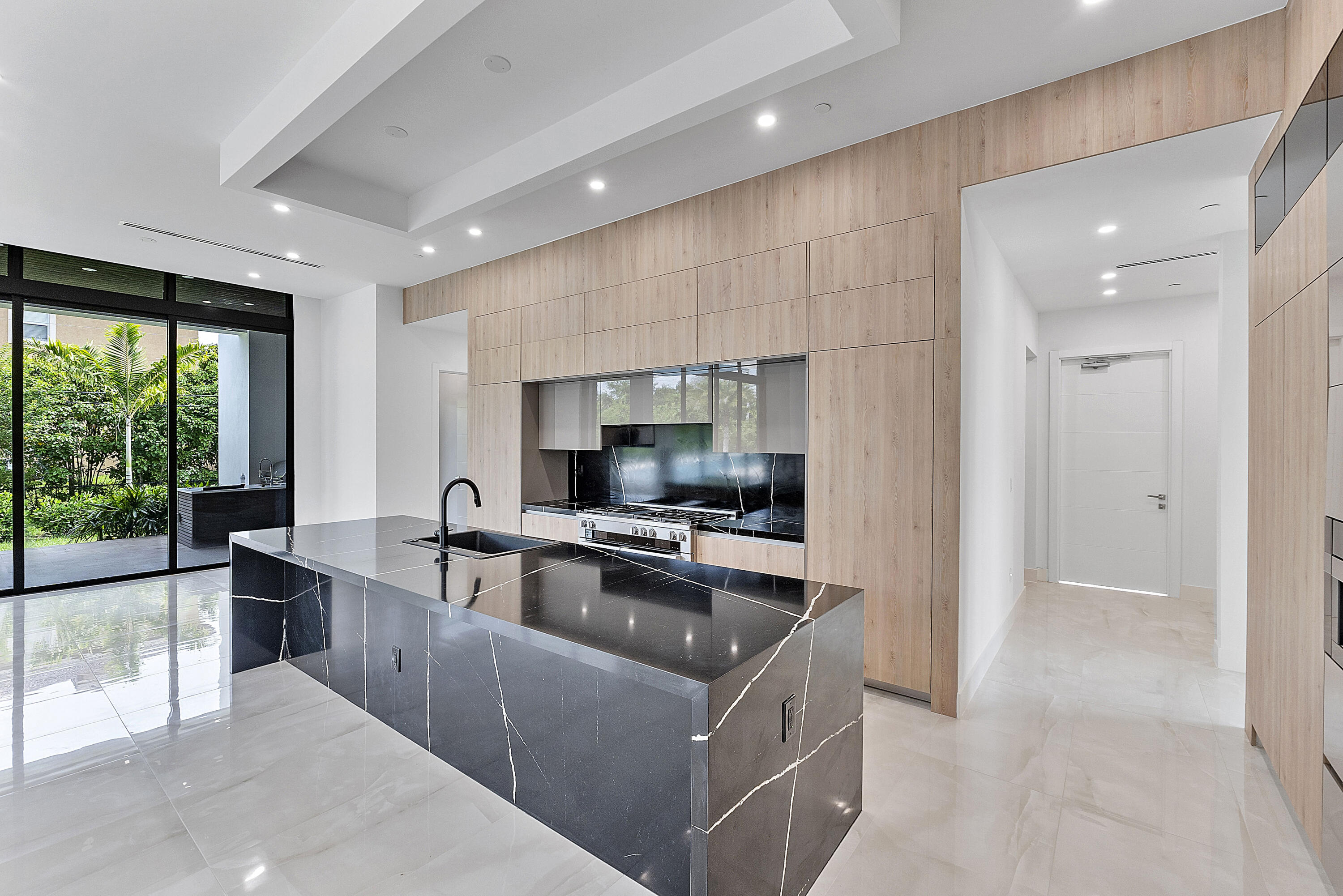 11781 NW 15th Street