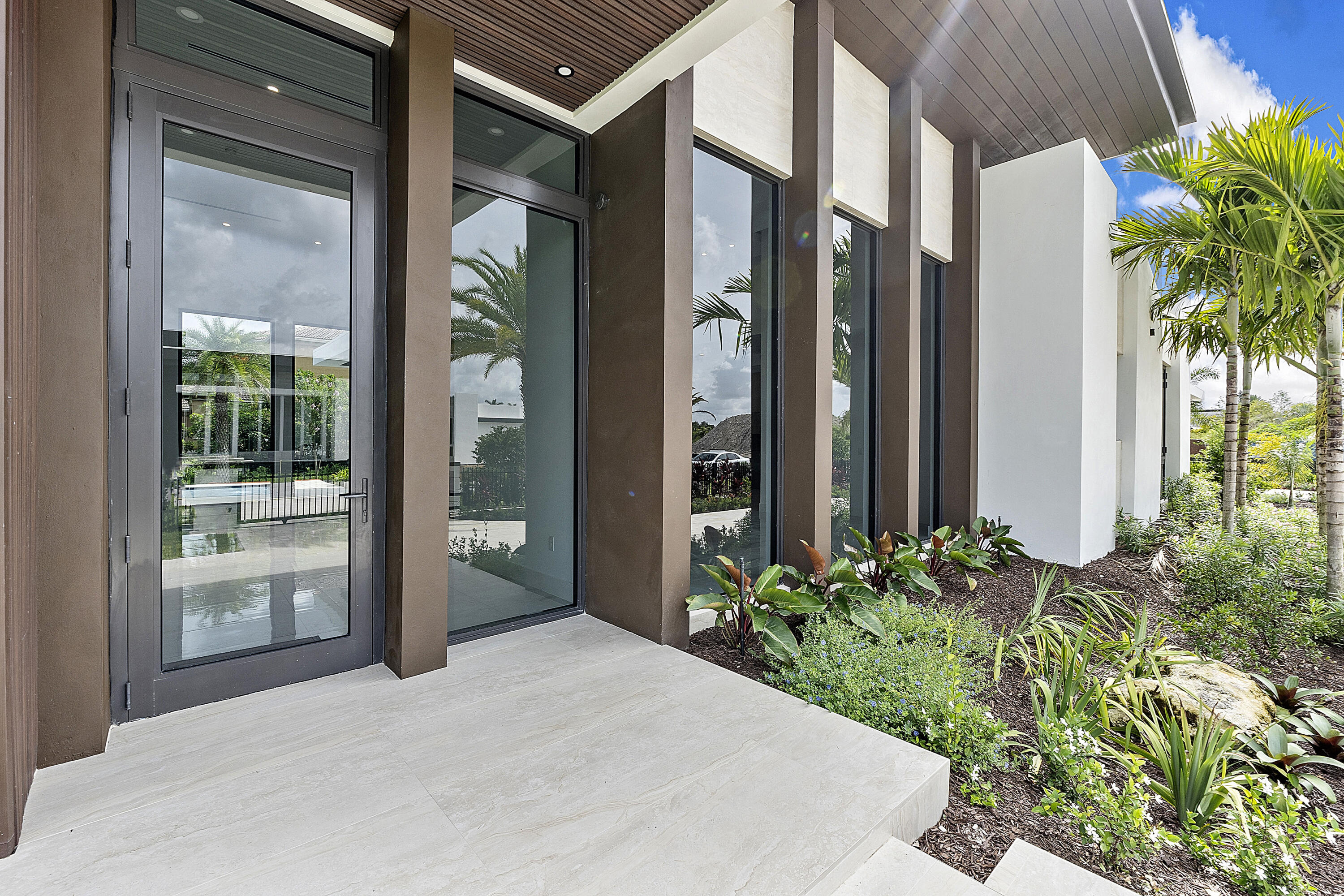 11781 NW 15th Street