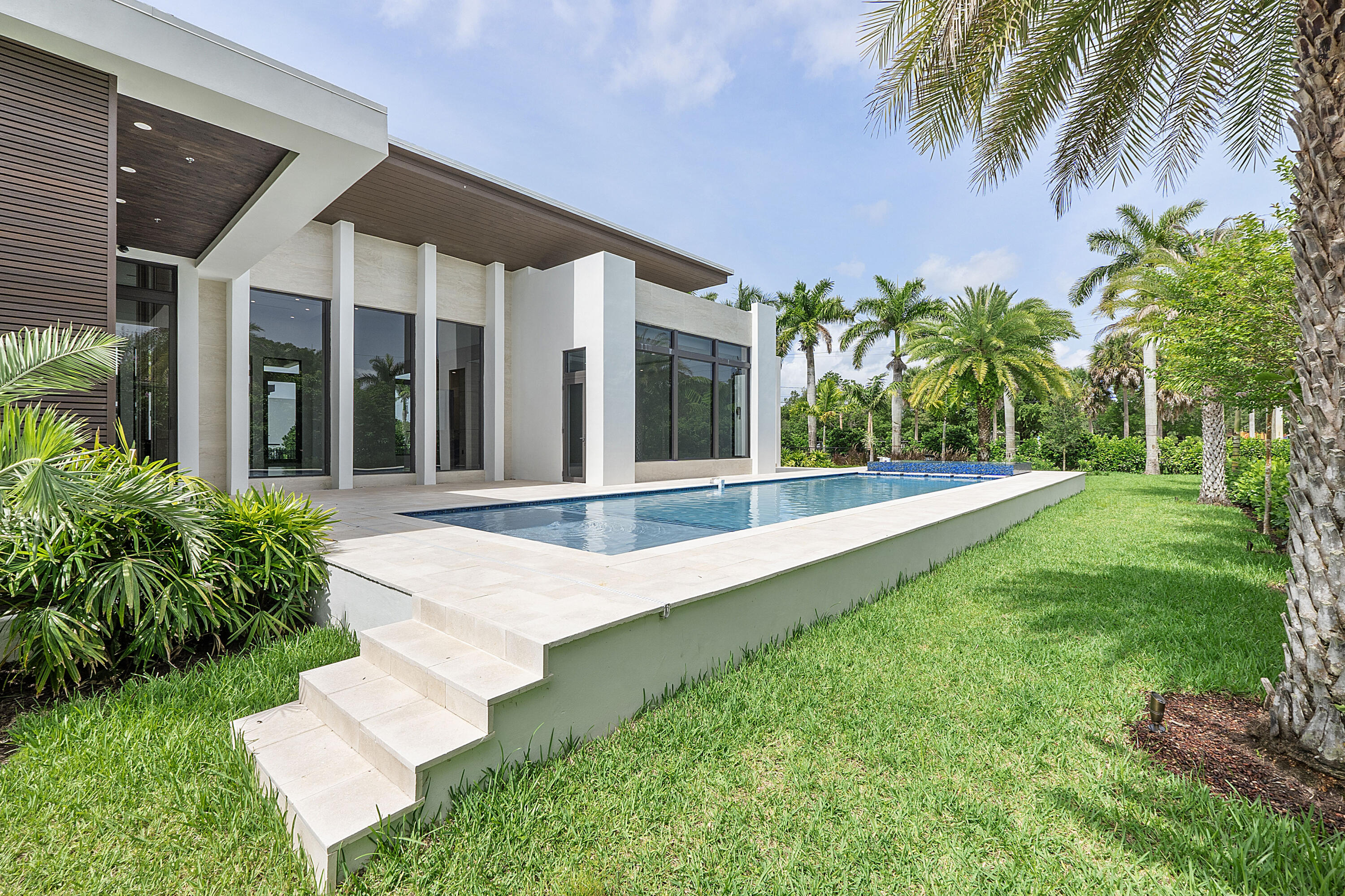 11781 NW 15th Street