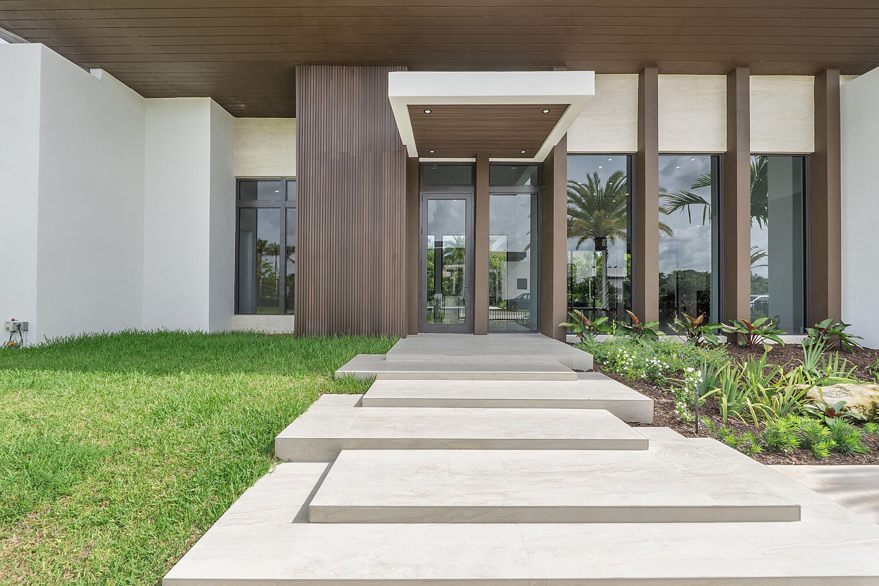 11781 NW 15th Street