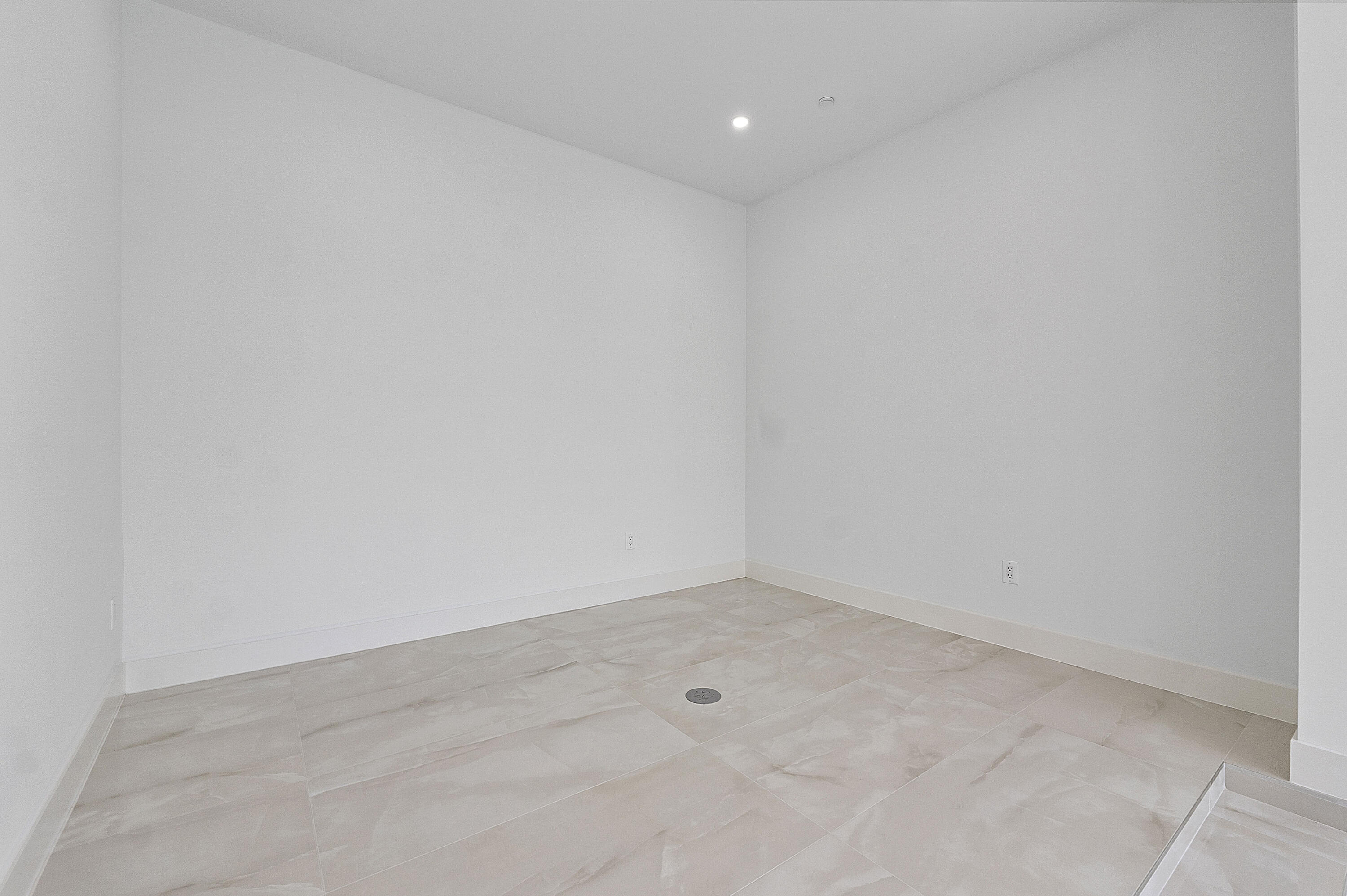 11781 NW 15th Street