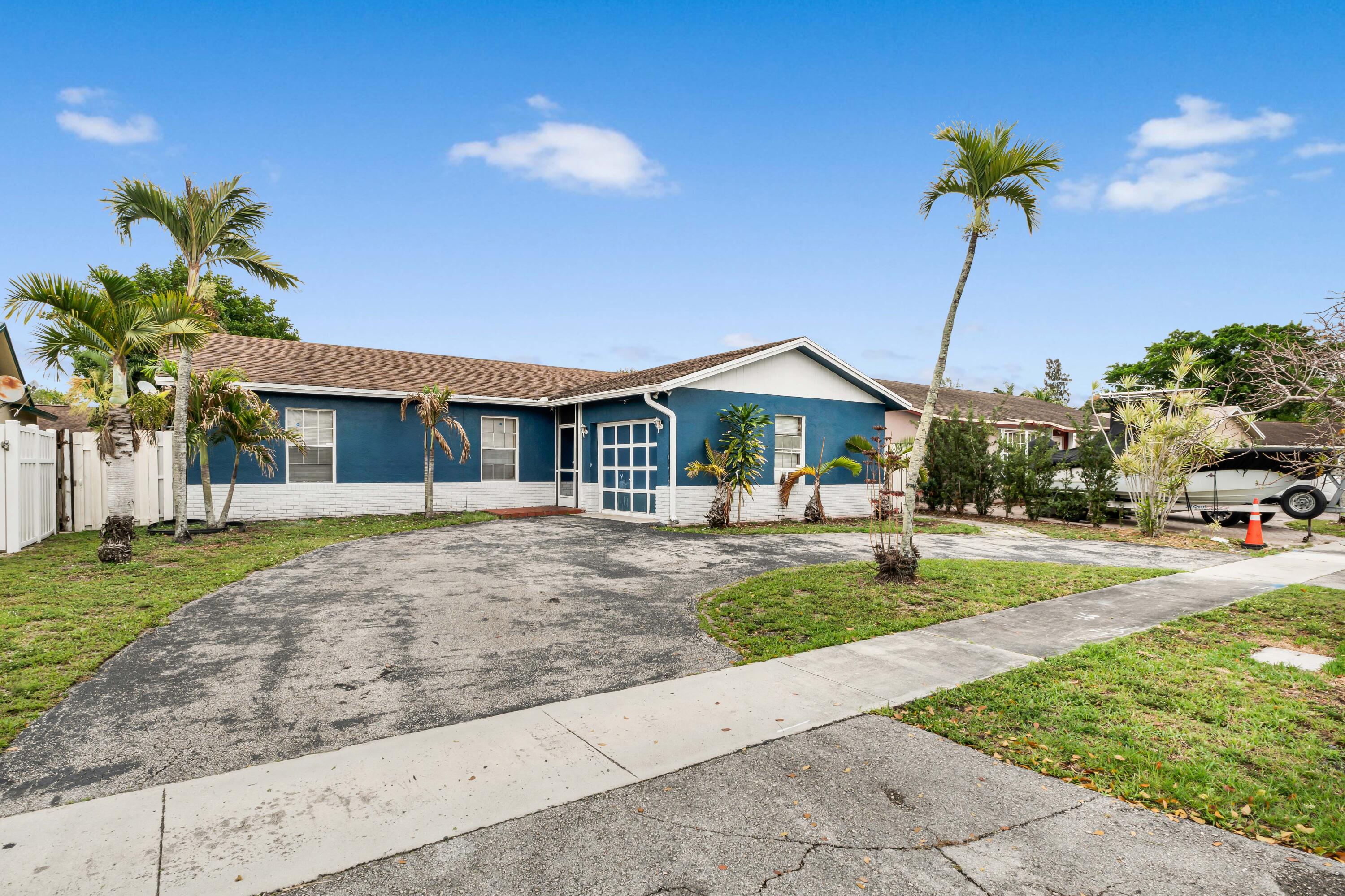 2070 NW 109th Avenue