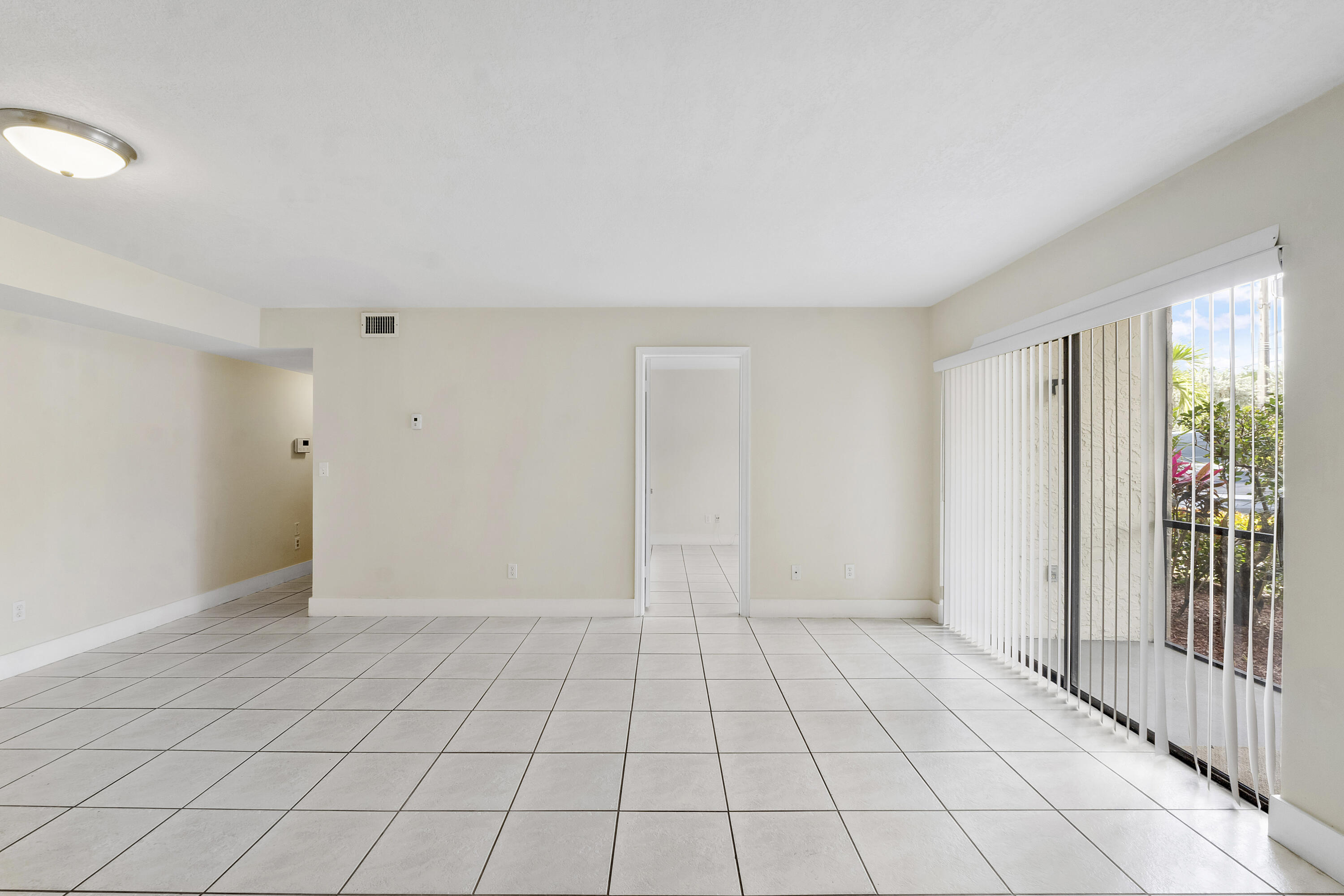 10710 Royal Palm Boulevard 2-2