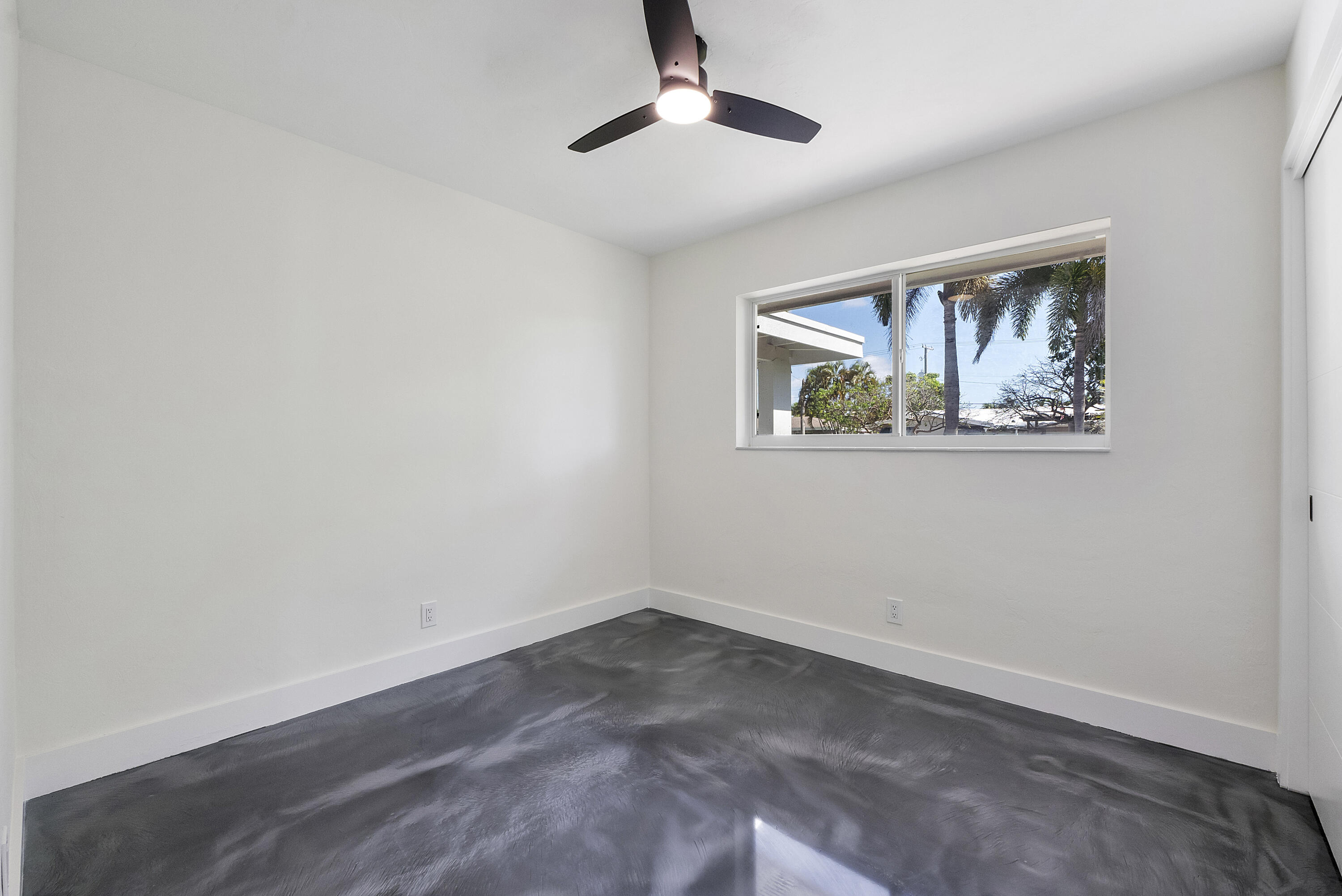 2160 NE 53rd Street