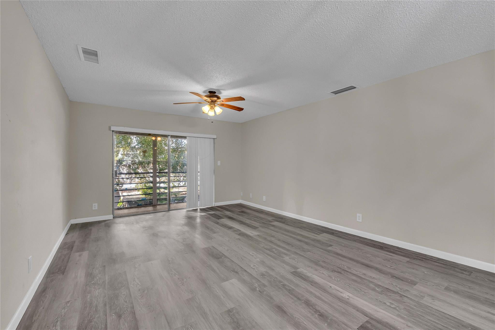 3250 NW 85th Avenue 14