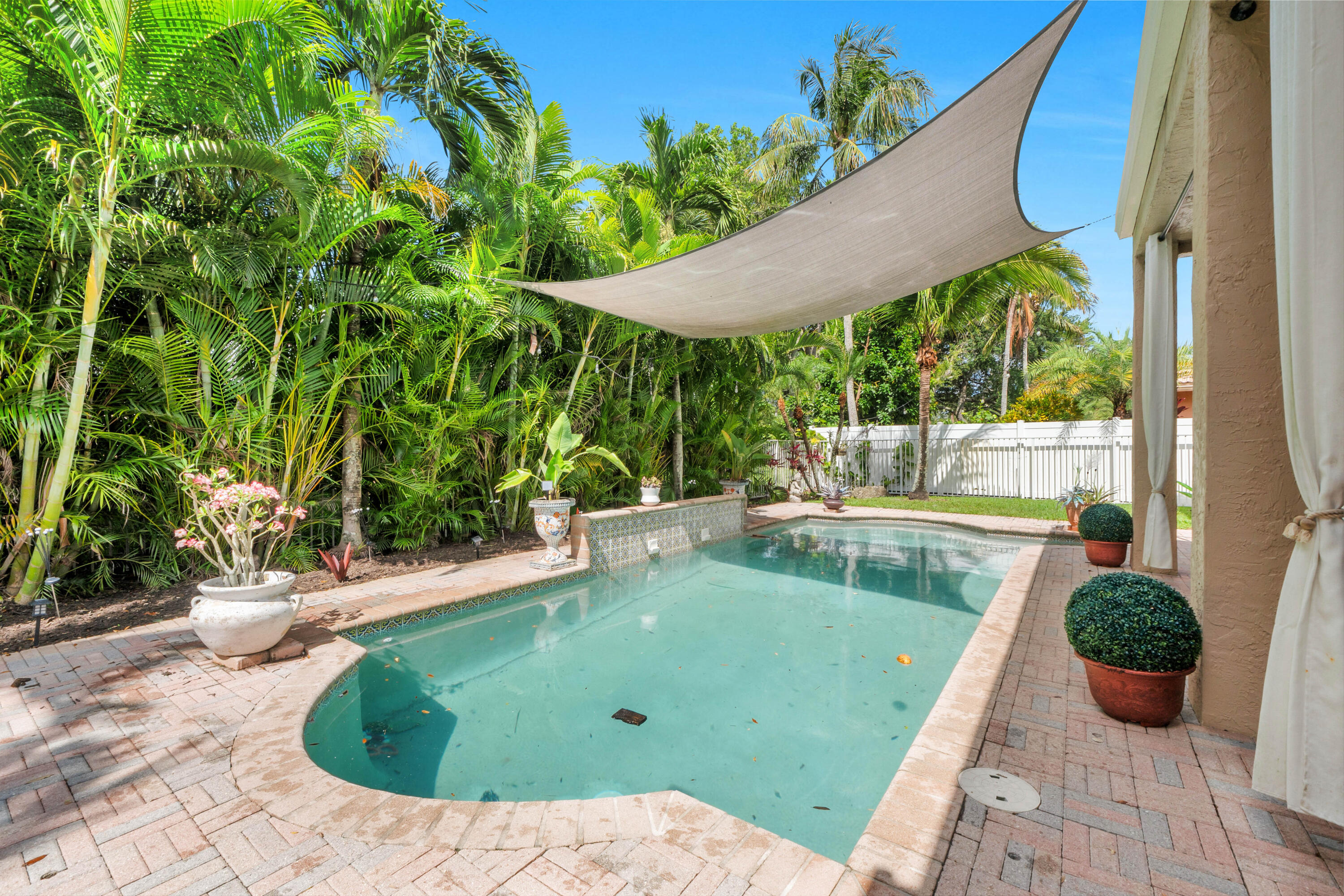 7540 Greenville Circle