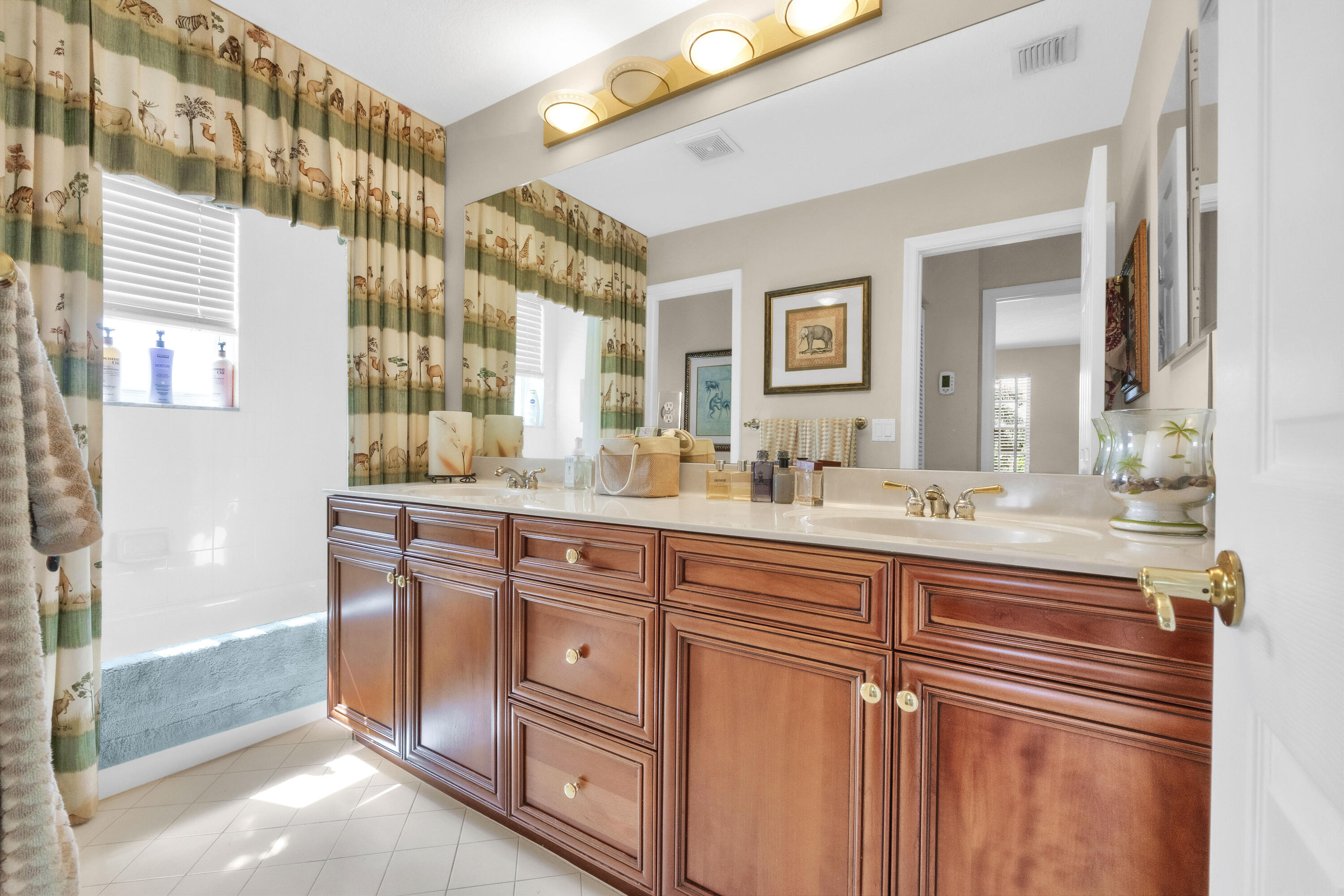 7540 Greenville Circle