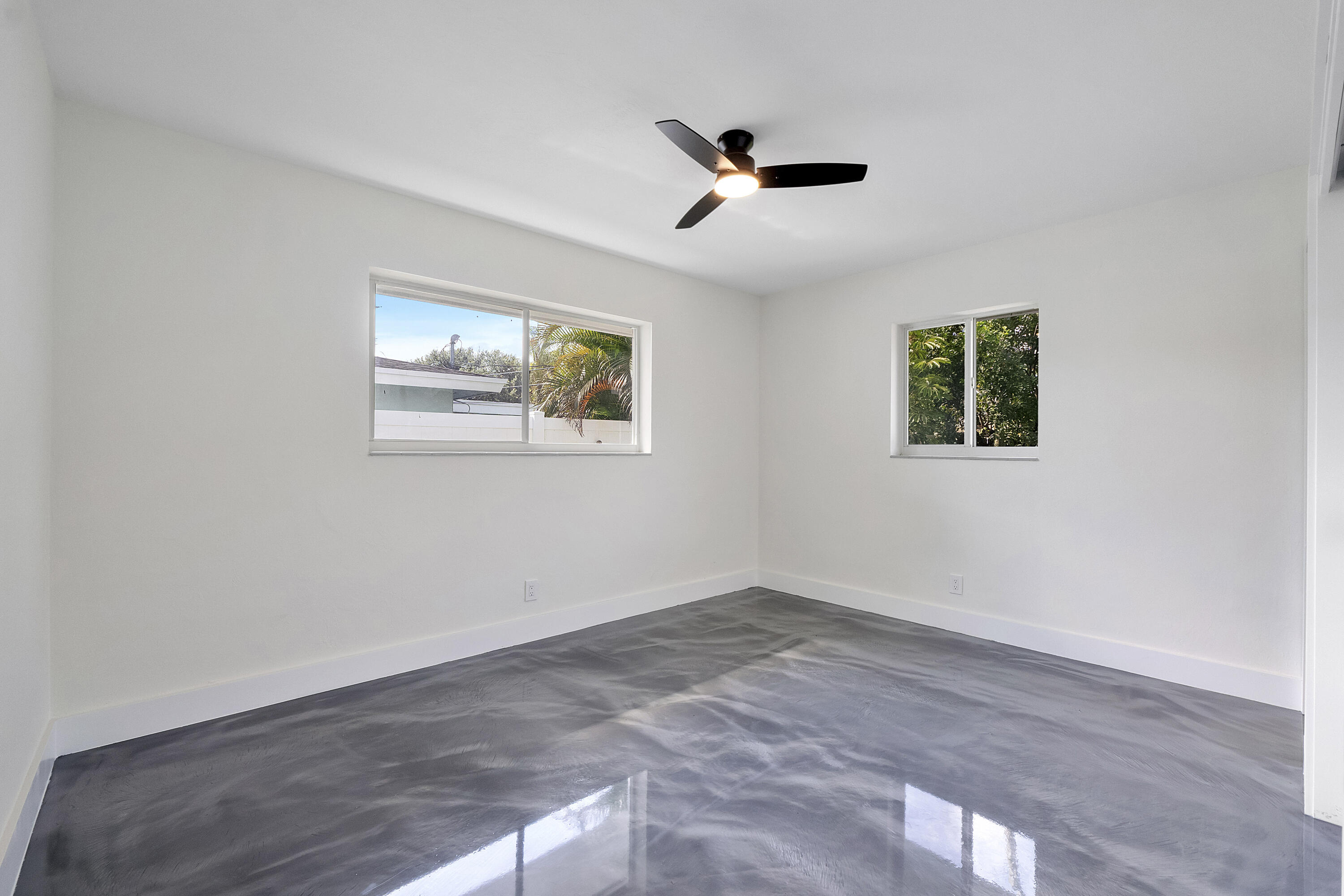 2160 NE 53rd Street