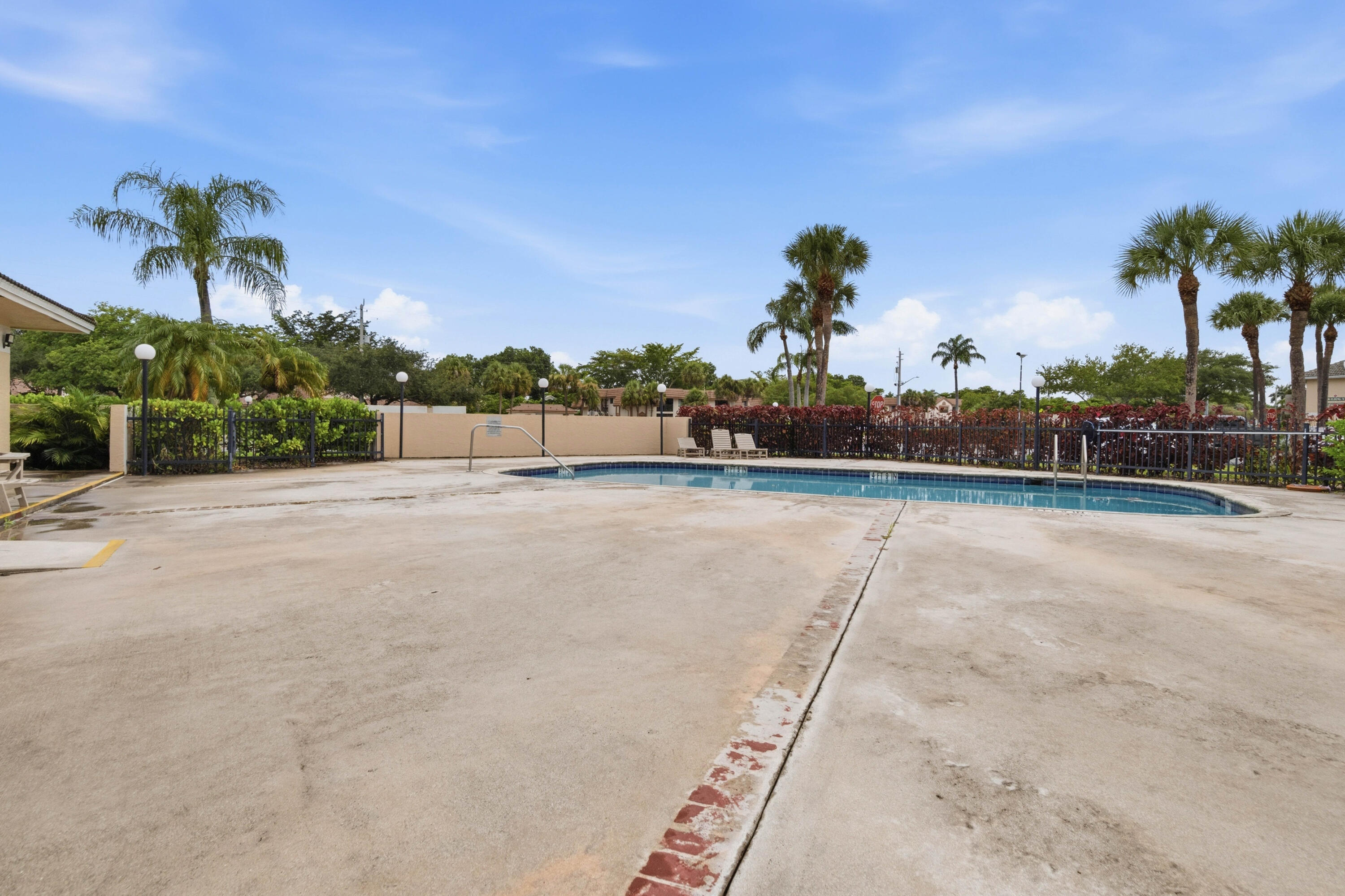 12069 ROYAL PALM Boulevard 3I