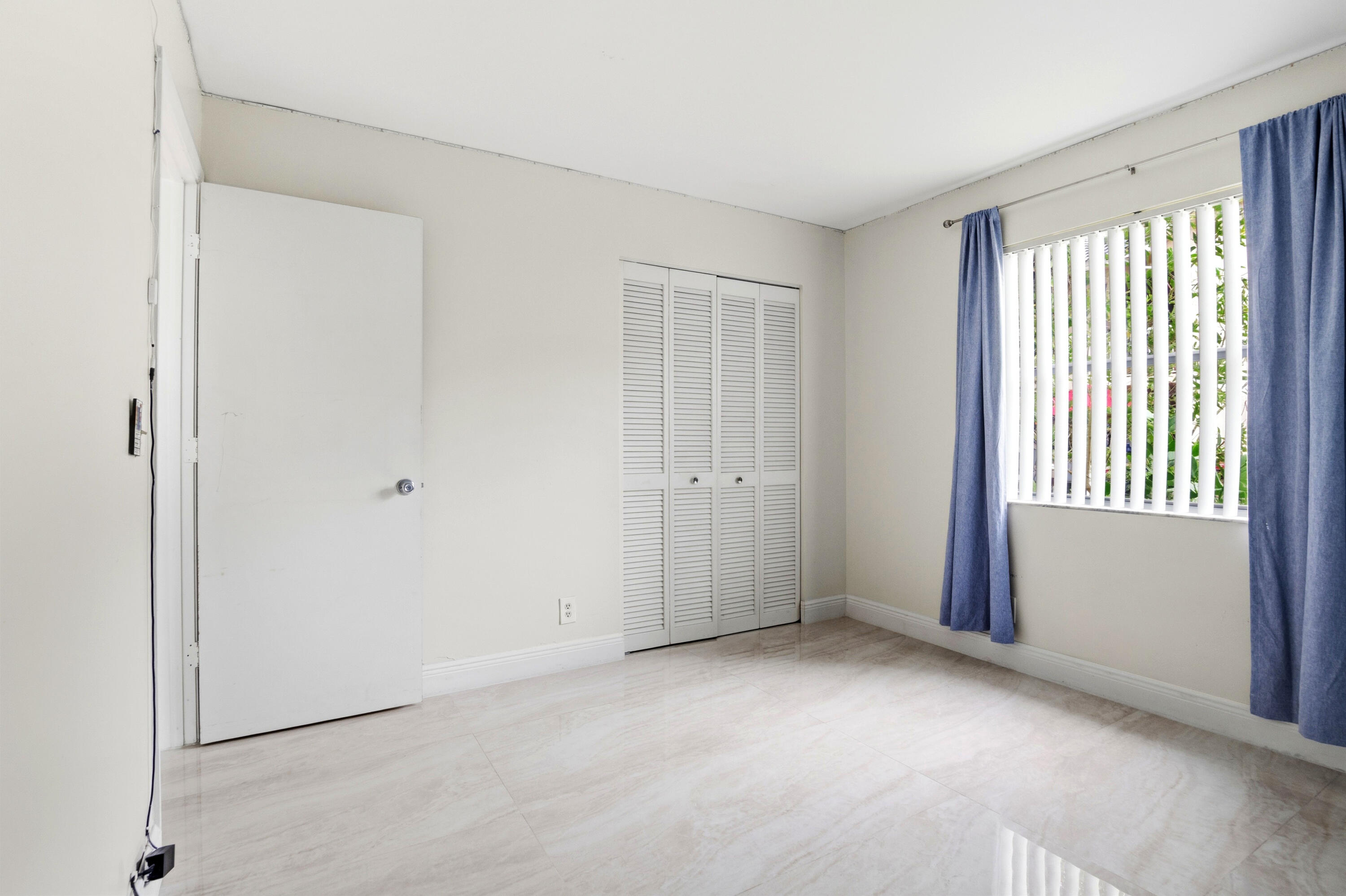 12069 ROYAL PALM Boulevard 3I