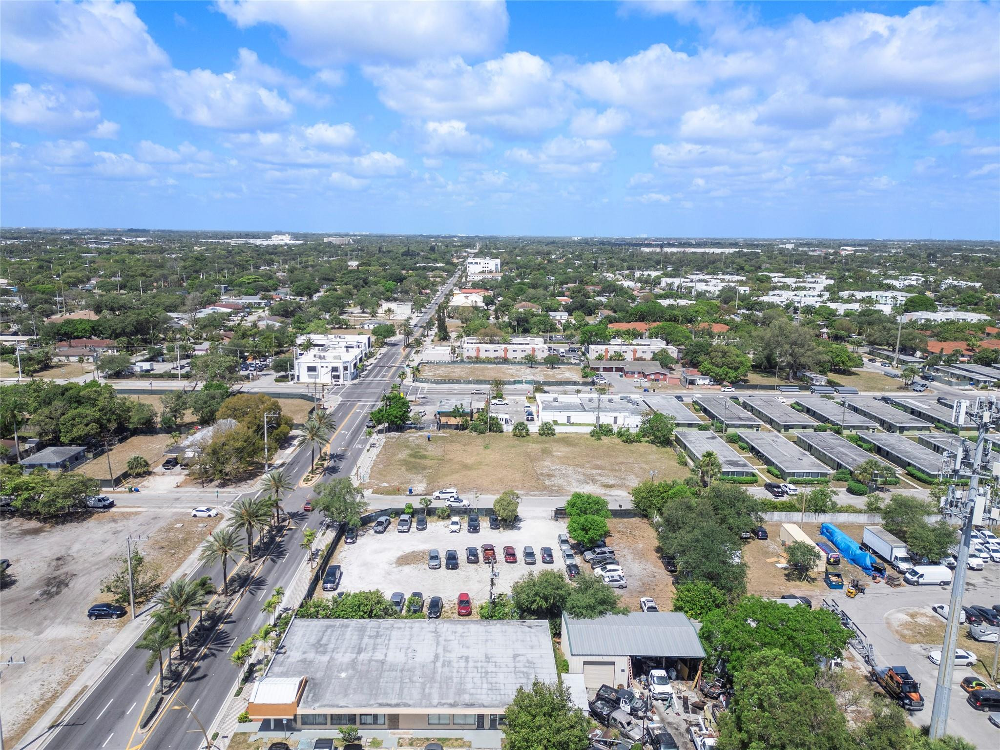 606 NW 8th Avenue