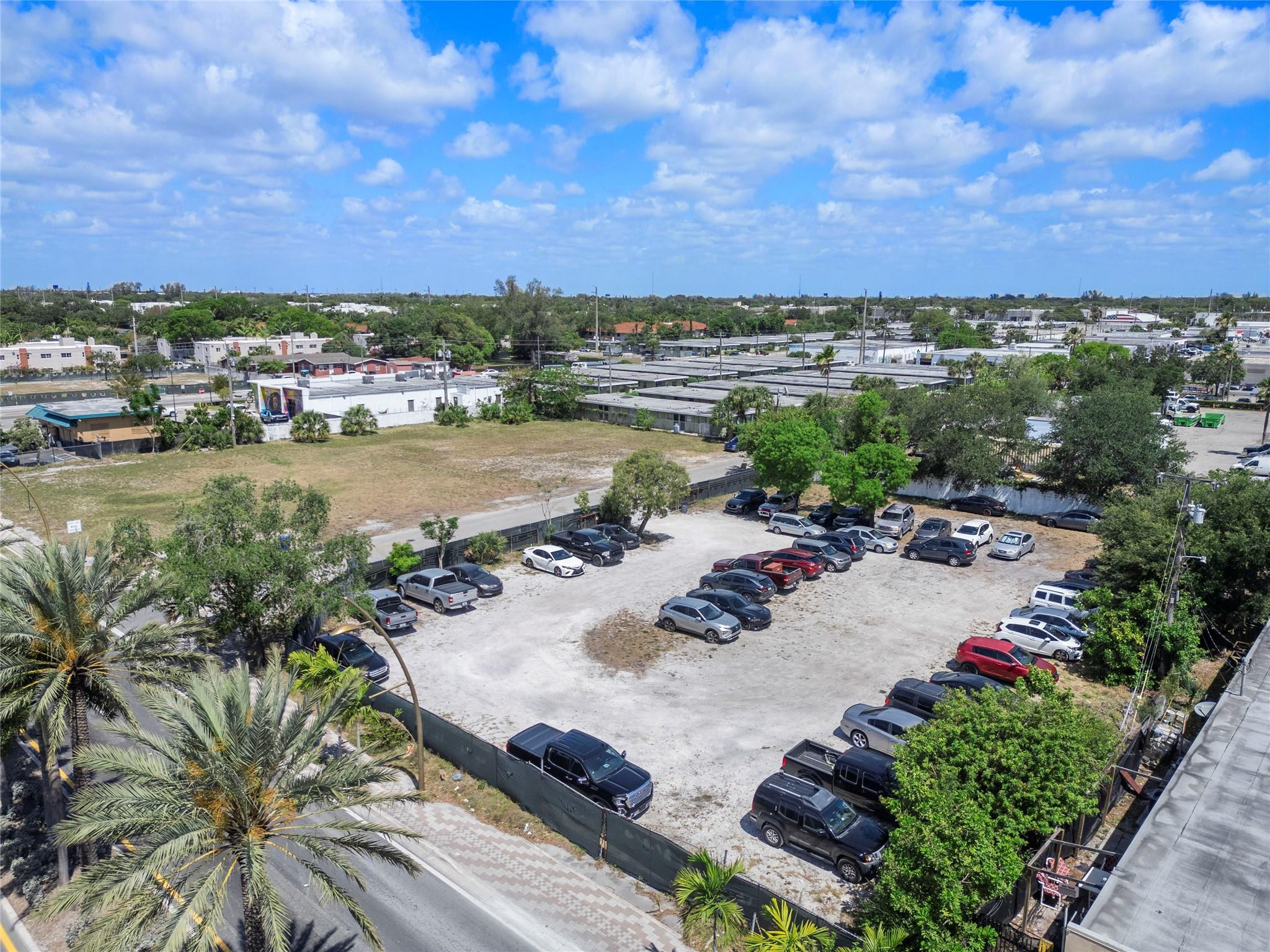 606 NW 8th Avenue