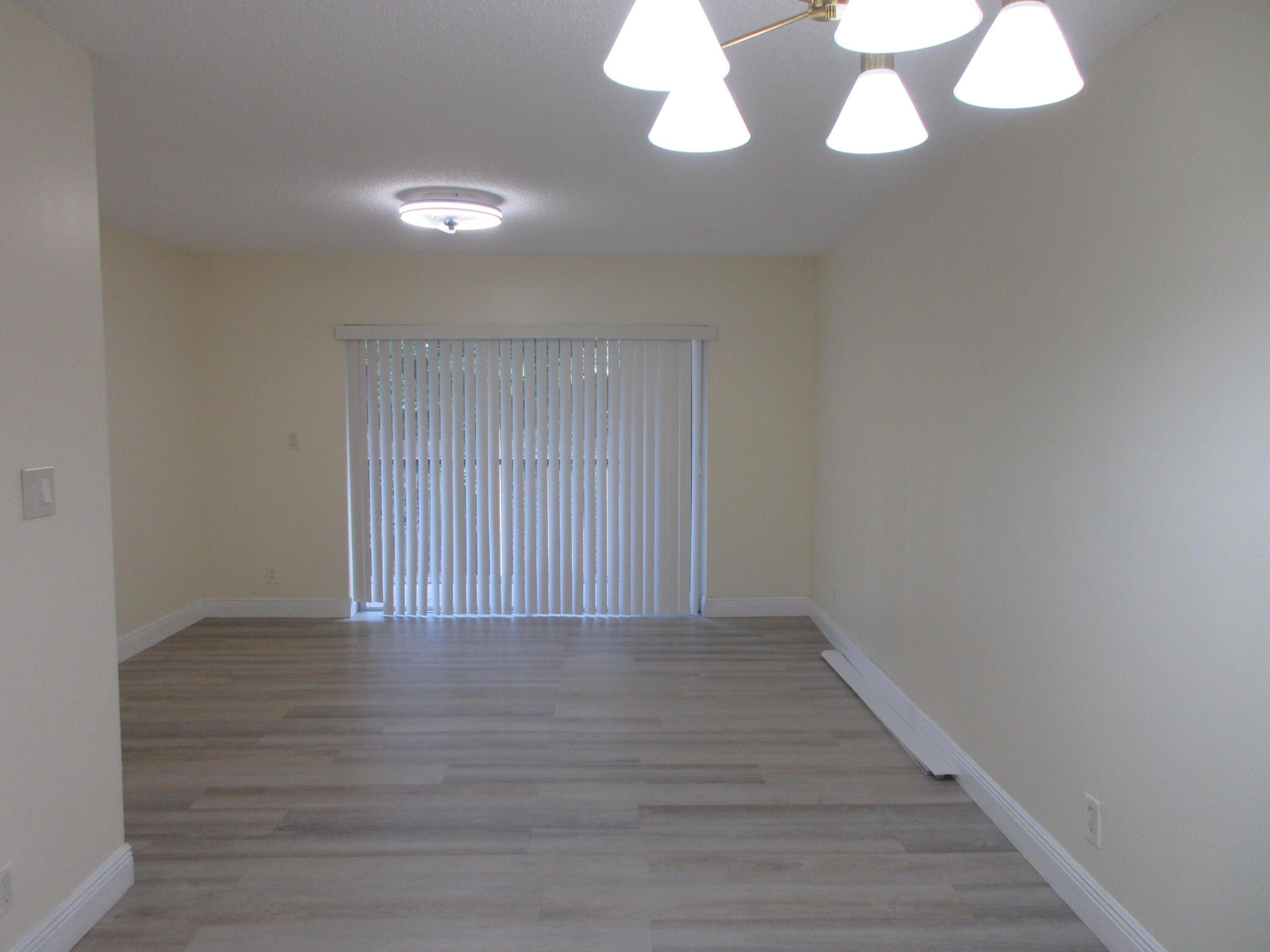 9180 NW 40th Street 9180