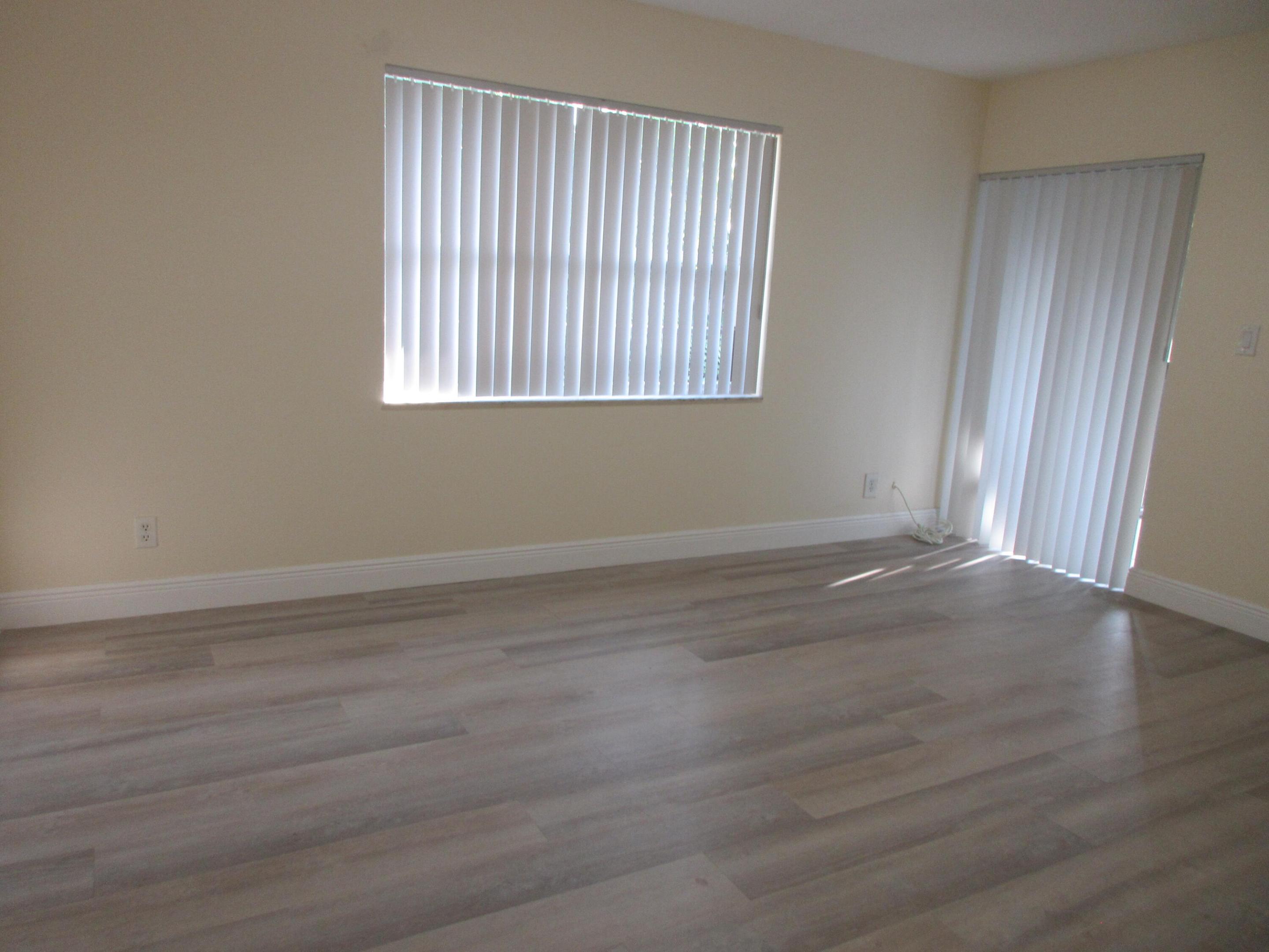 9180 NW 40th Street 9180
