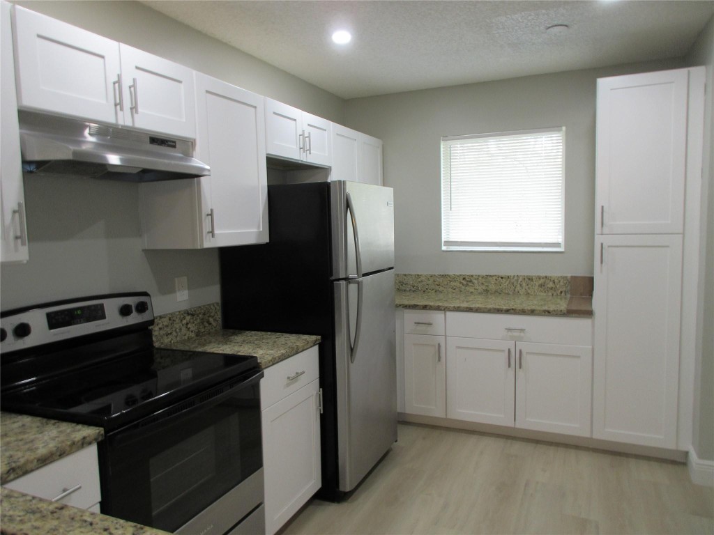 11448 NW 42nd St Unit: 11448