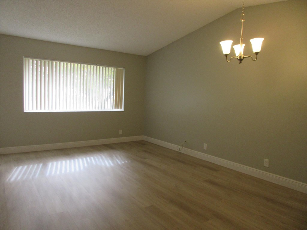 11448 NW 42nd St Unit: 11448