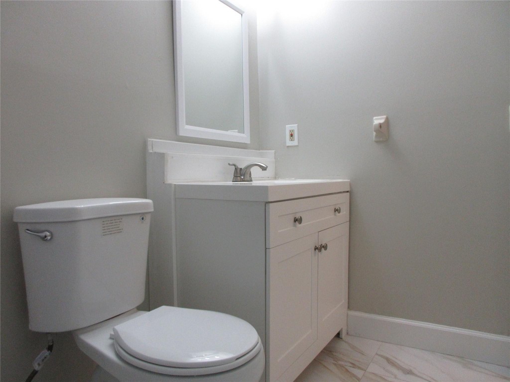 11448 NW 42nd St Unit: 11448