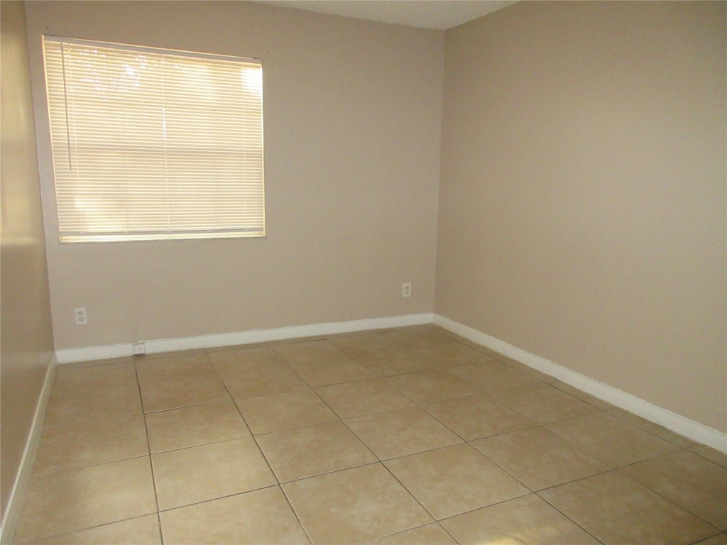 4115 NW 114th Ave 4115