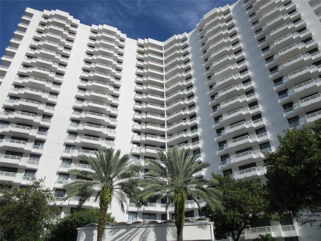 3300 NE 192nd St 1410