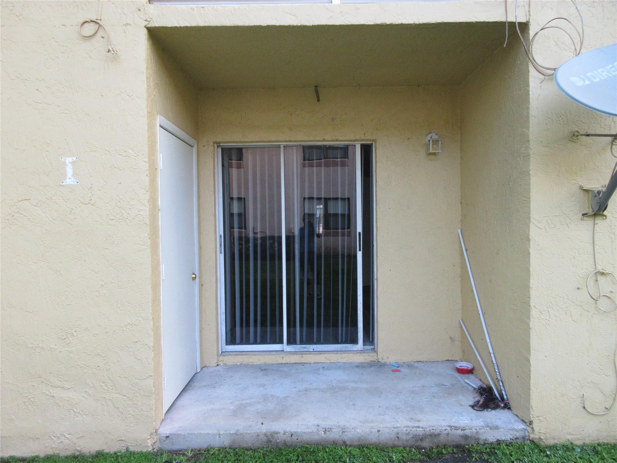 11444 NW 42nd St