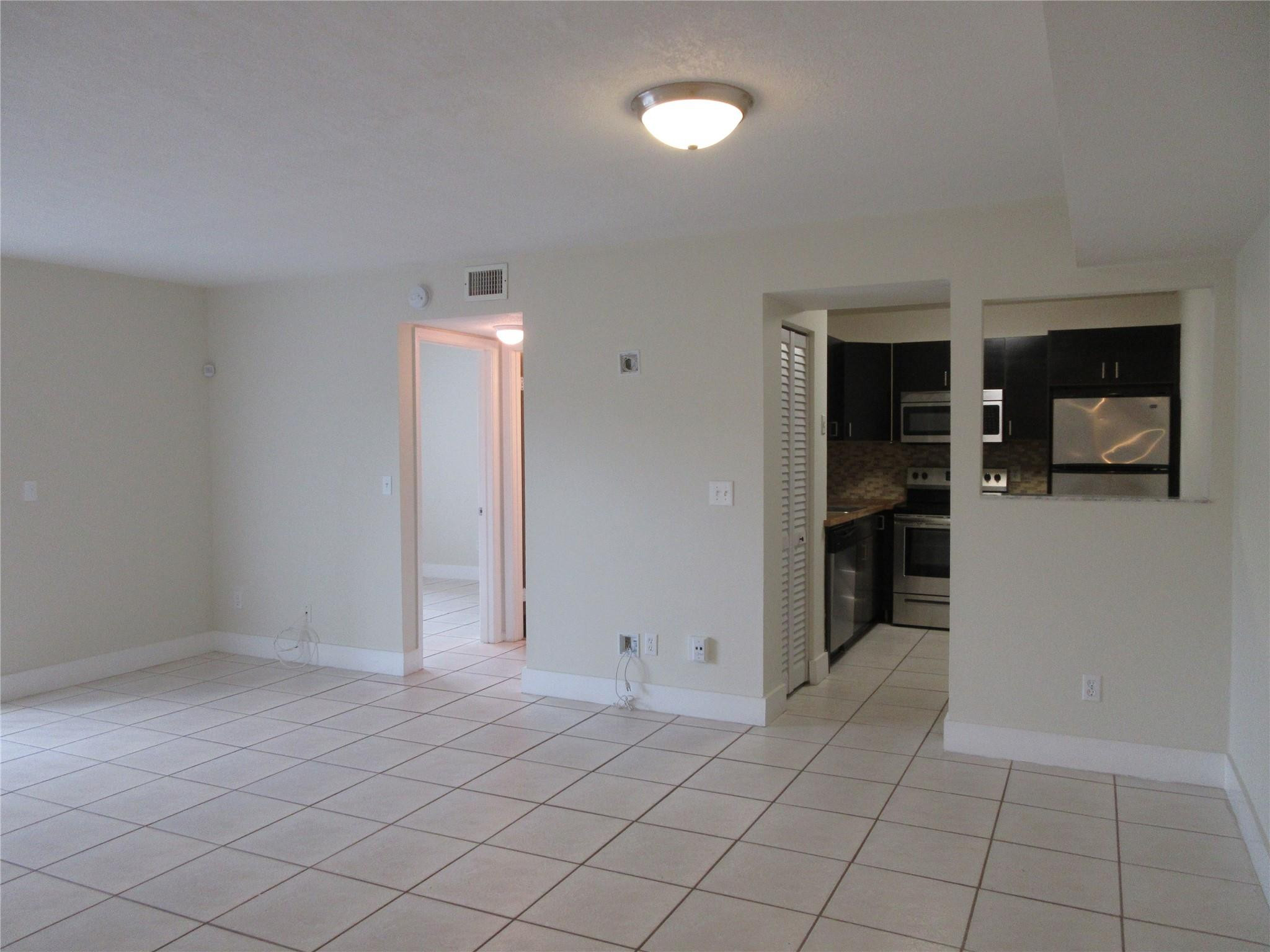10710 Royal Palm Blvd 10710