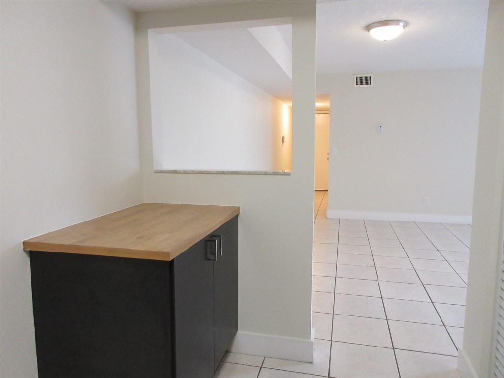 10710 Royal Palm Blvd 10710