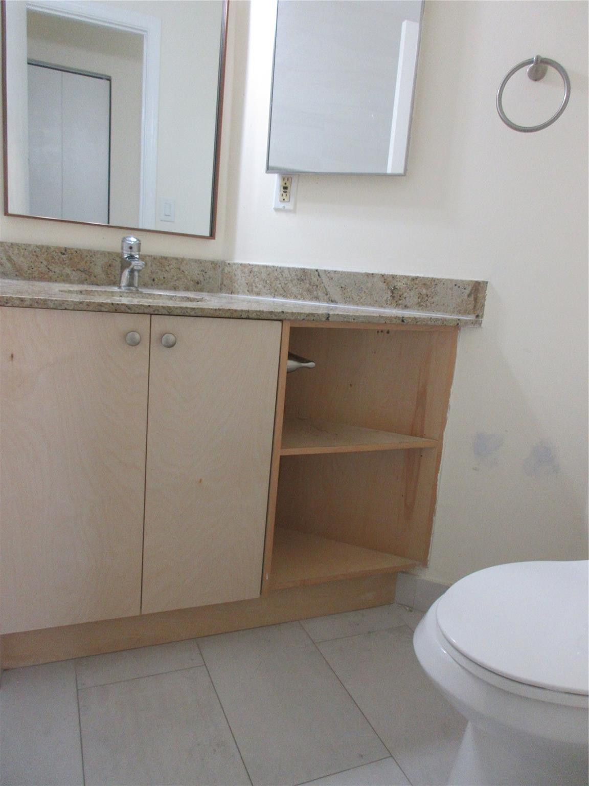 9180 NW 40th St 9180