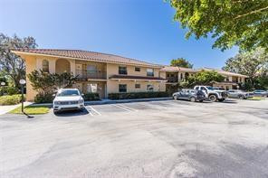 9180 NW 40th St 9180