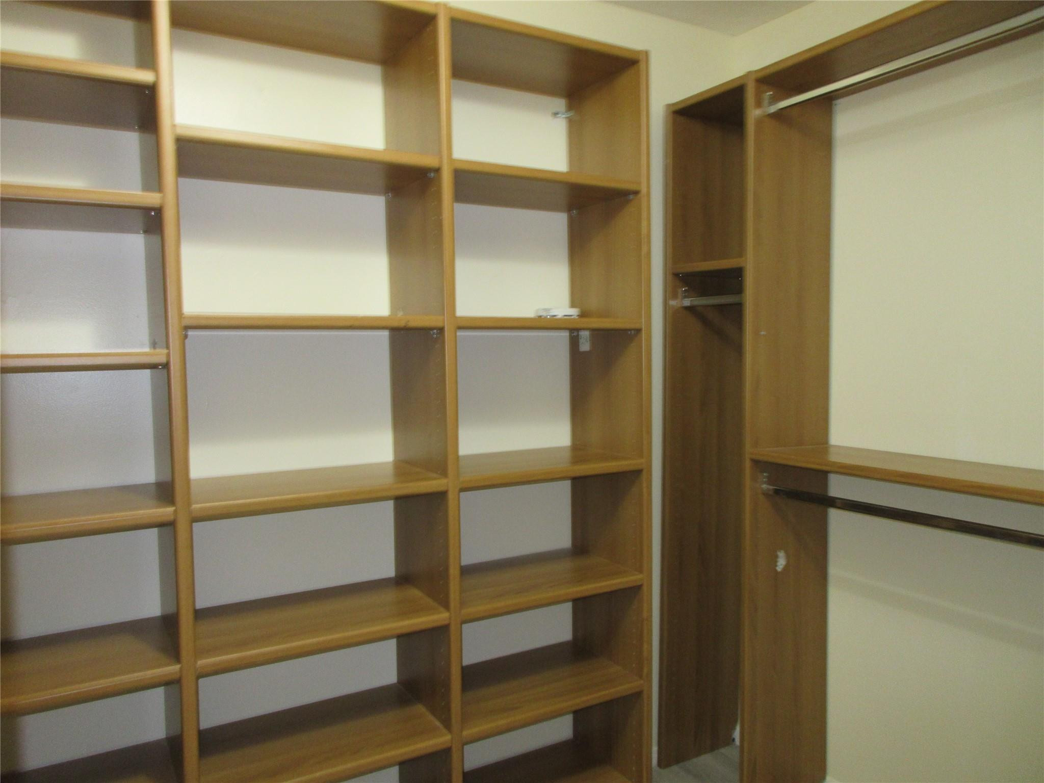 9180 NW 40th St 9180