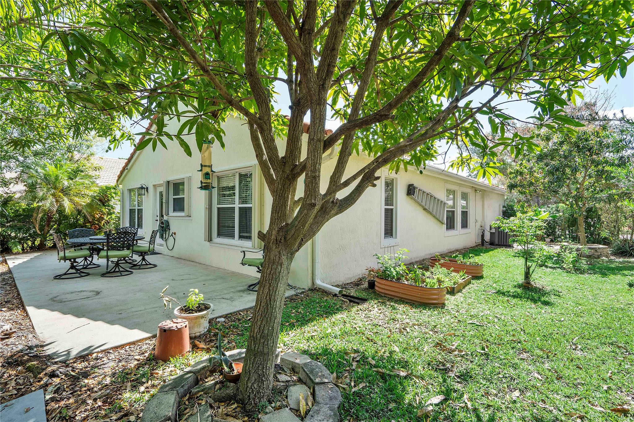 5126 NW 122nd Ave