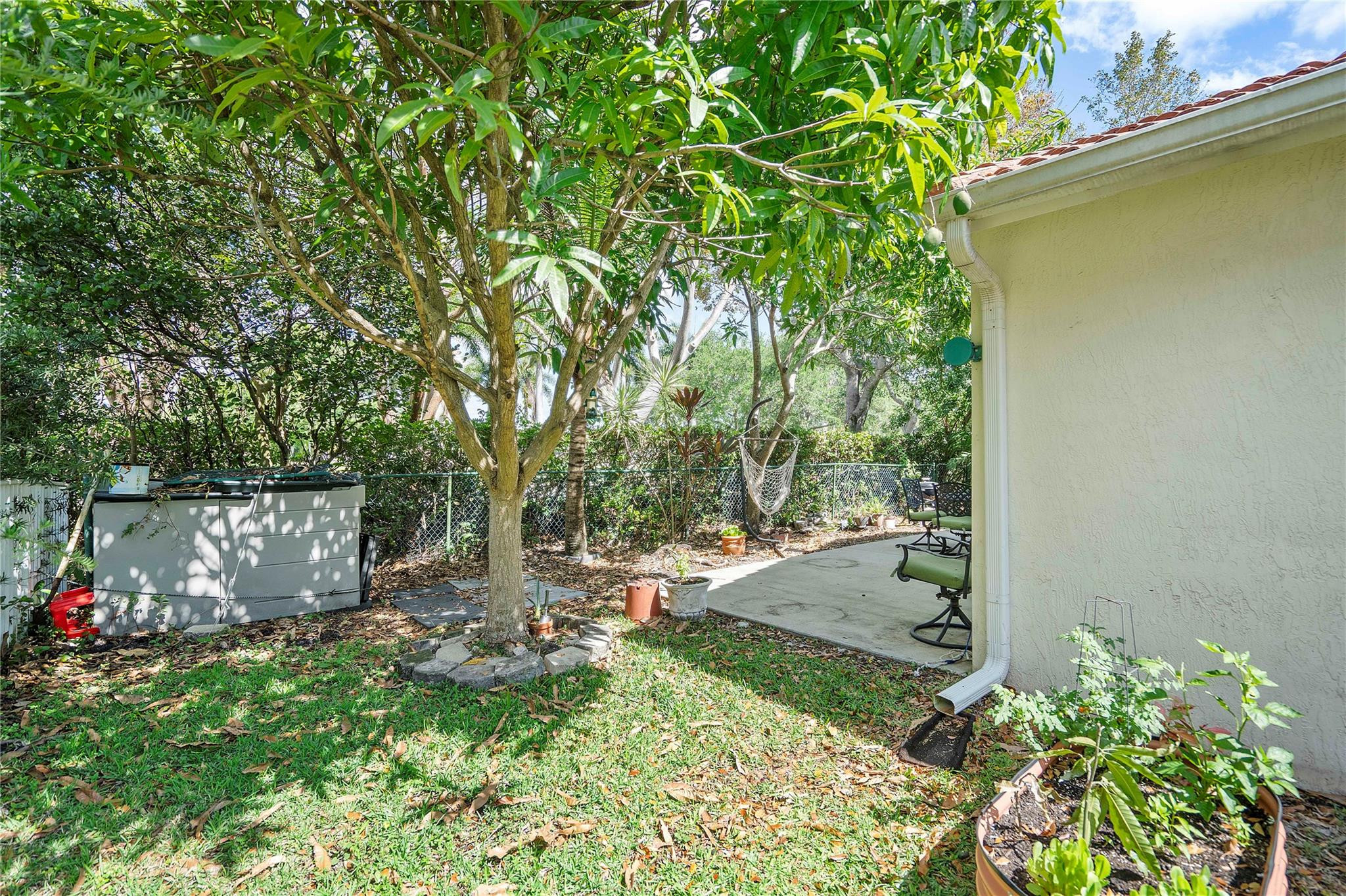 5126 NW 122nd Ave