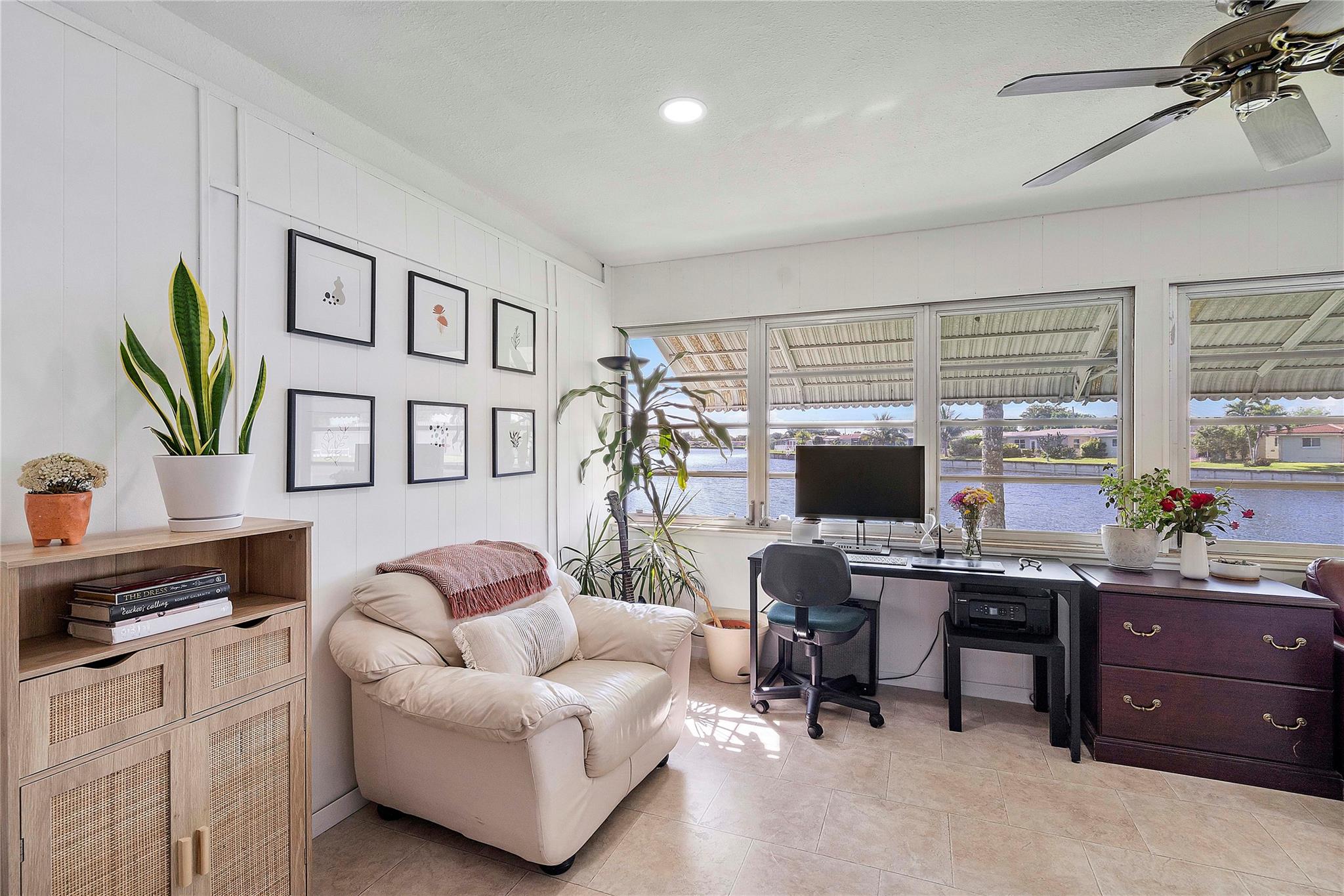 6806 NW 59th St