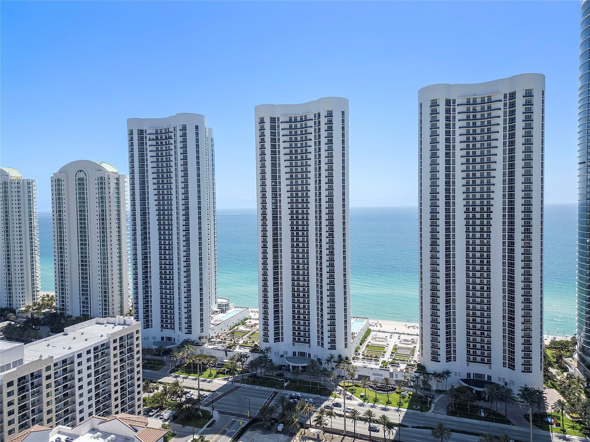 16001 Collins Ave 2001