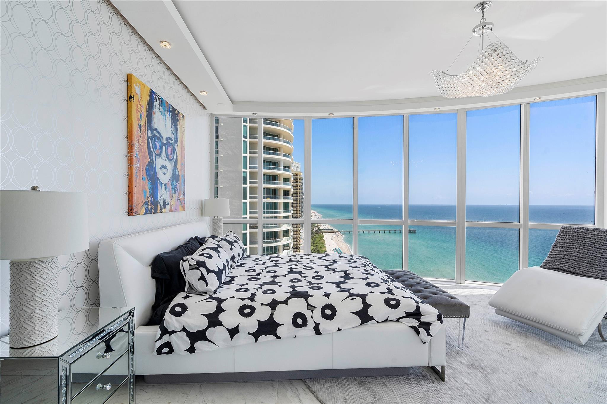 16001 Collins Ave 2001