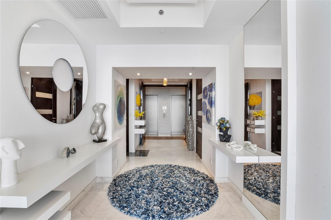 16001 Collins Ave 2001