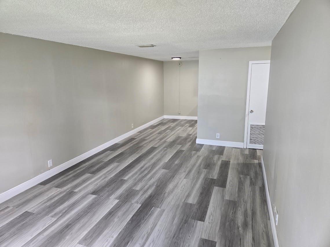 8601 NW 35th St 9